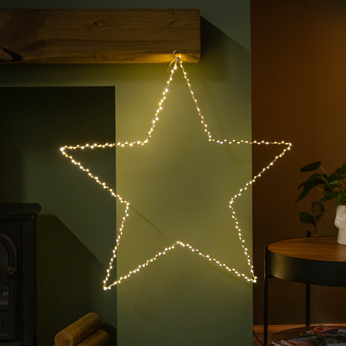 70cm Light up Dewdrop Christmas 2D Star with 230 Warm White LEDs & Timer Function
