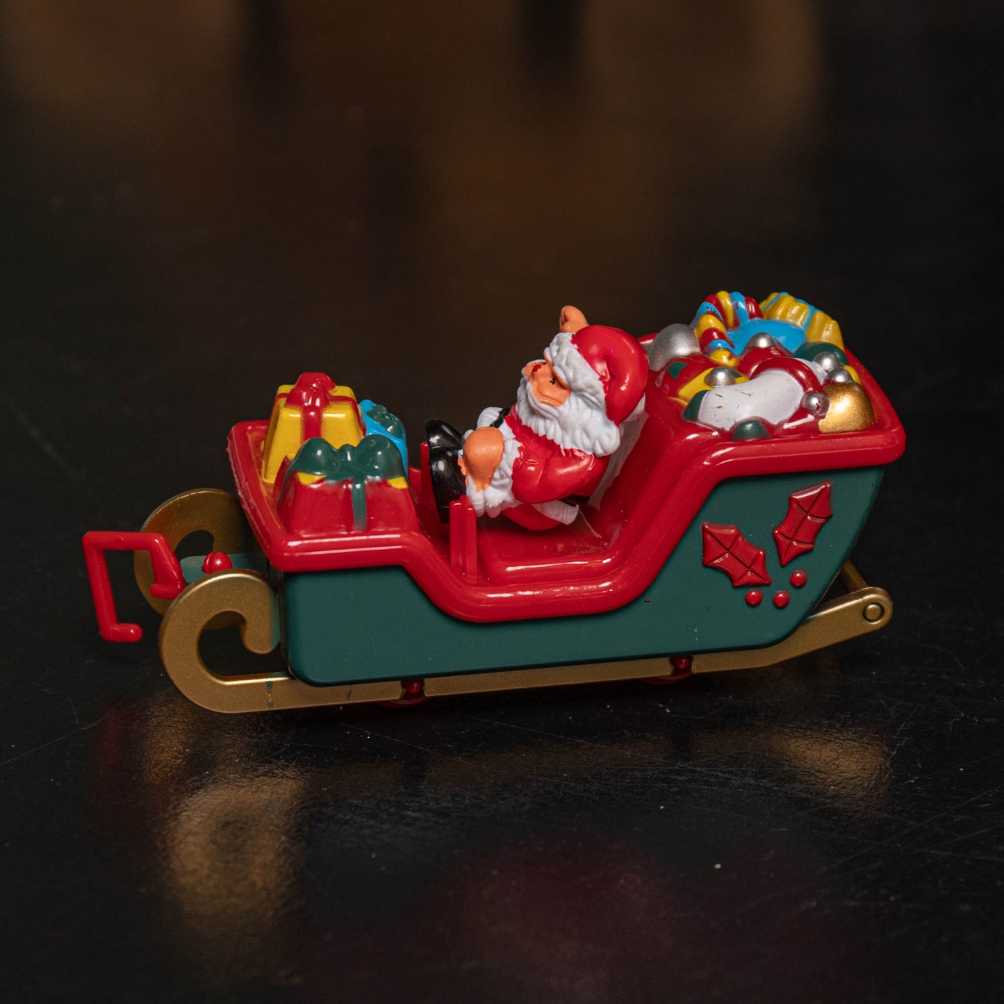 20pc Battery Operated Light up Christmas Santa's Musical Train Set - Jingle Bells