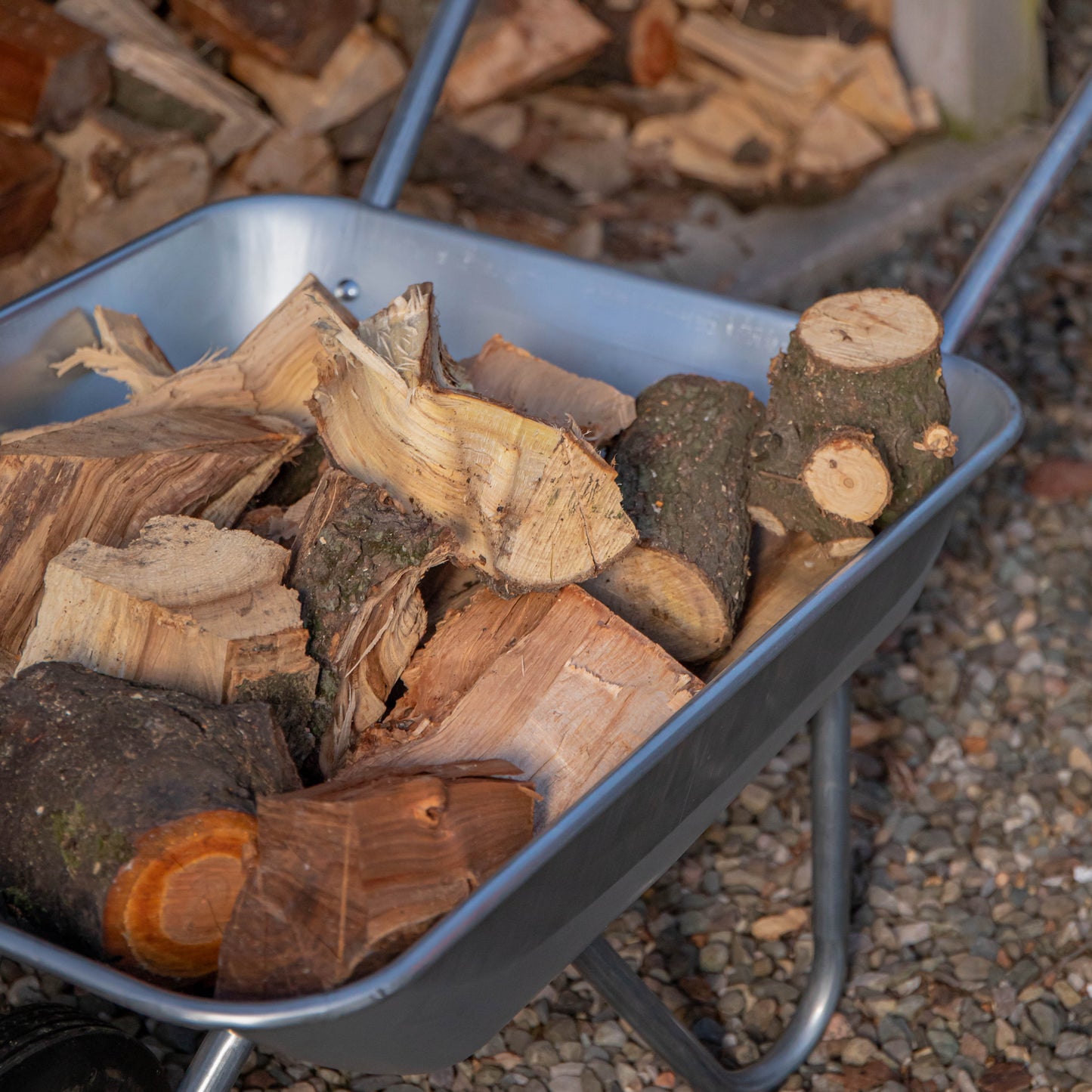 65 Litre 60kg Capacity Galvanised Samuel Alexander Metal Garden Wheelbarrow with Solid Puncture Proof Tyre
