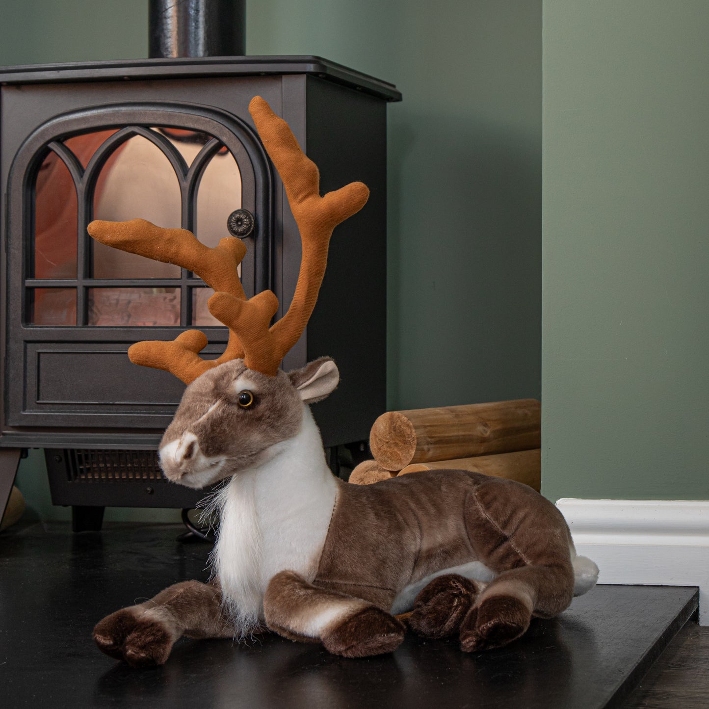 40cm Plush Soft Fabric Sitting Reindeer Christmas Cuddly Decoration