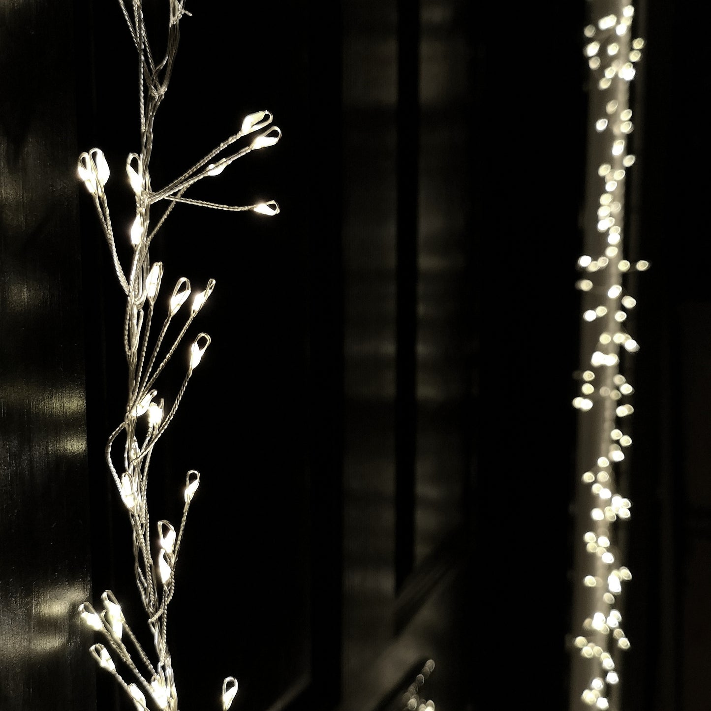 5.5m 880 LED Indoor Outdoor Christmas Door Lights in Warm White