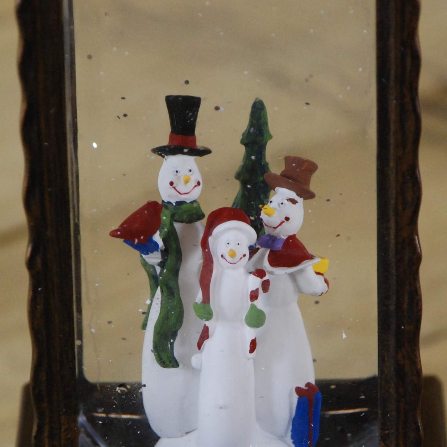27cm Dual Power LED Christmas Glitter Water Spinner Rustic Lantern Snowman Scene