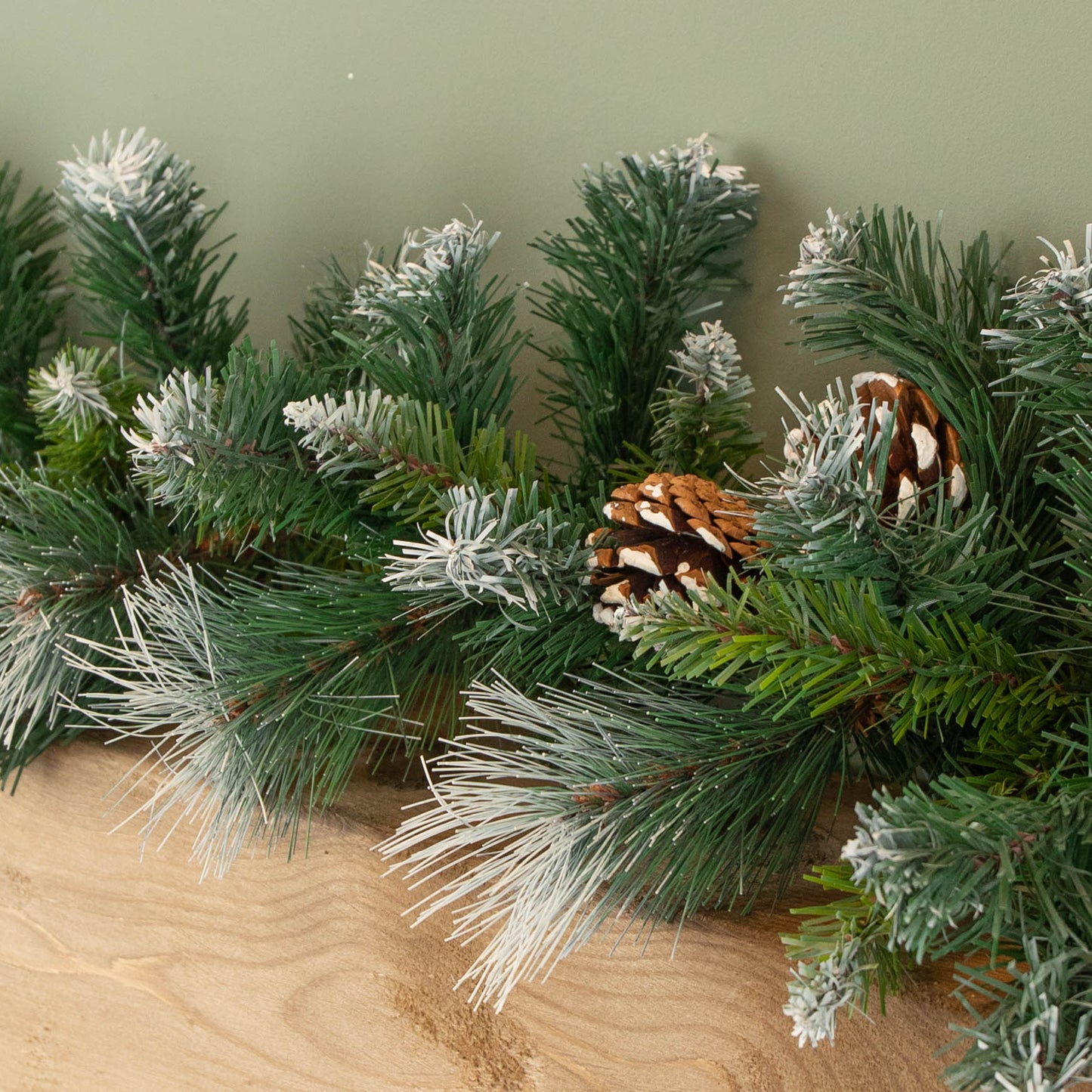 270cm x 25cm Frosted Glacier Christmas Garland with Pine Cones