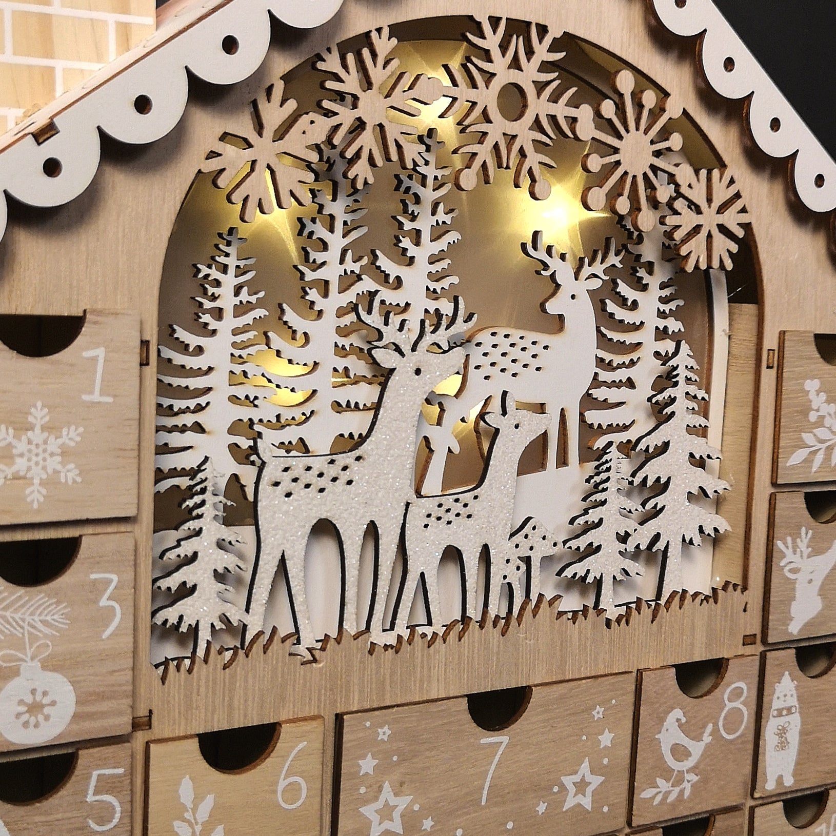 41.5cm x 33.5cm LED Alpine Make Your Own Advent Calendar Wooden Christmas Countdown