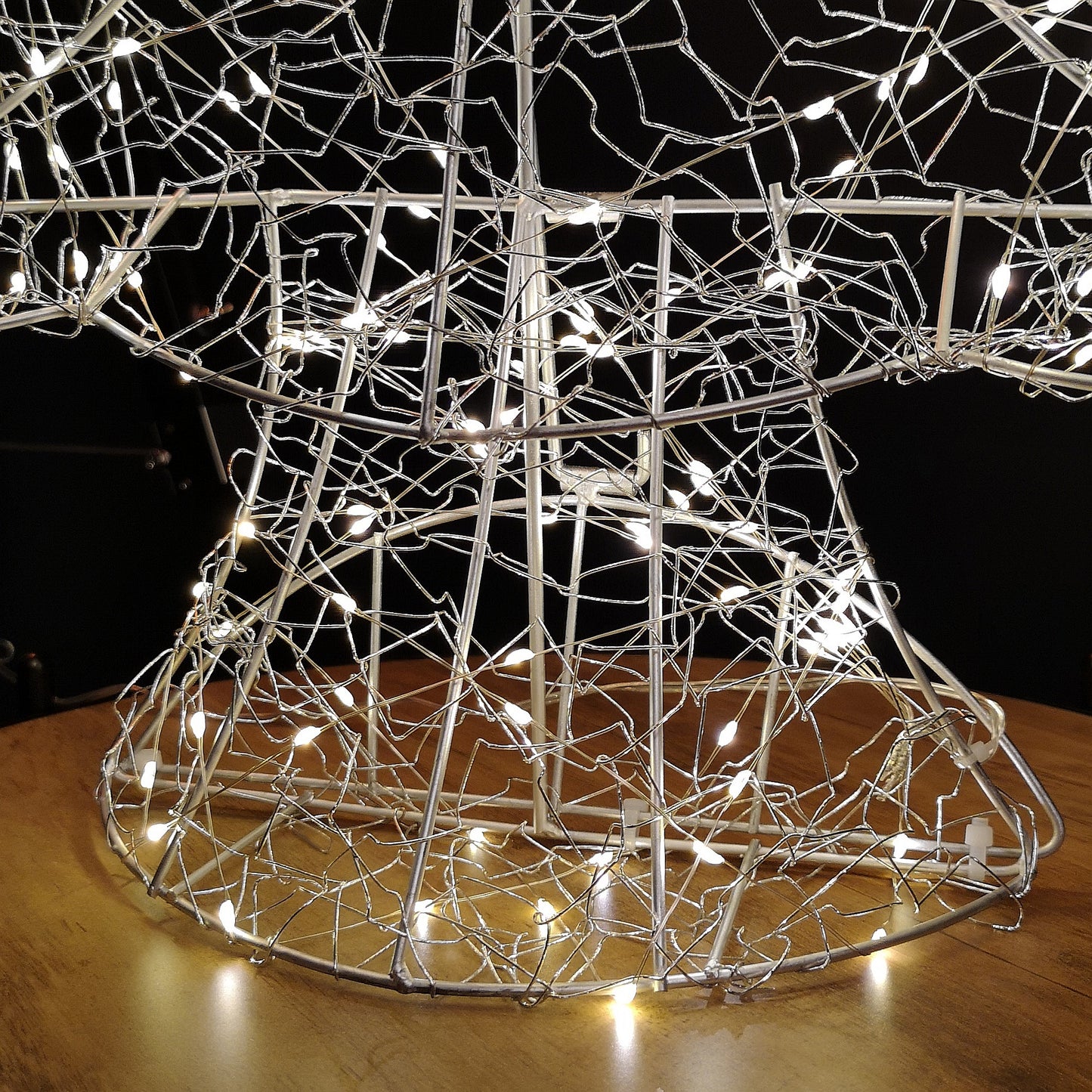 90cm Light Up Tree Christmas Decoration with 300 Warm White LEDs