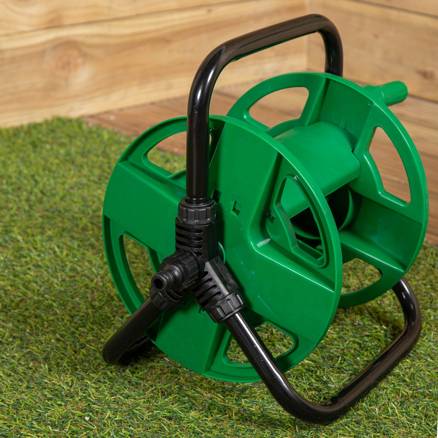 Portable Garden Hose Pipe Holder / Reel - Holds up to 30m Hose
