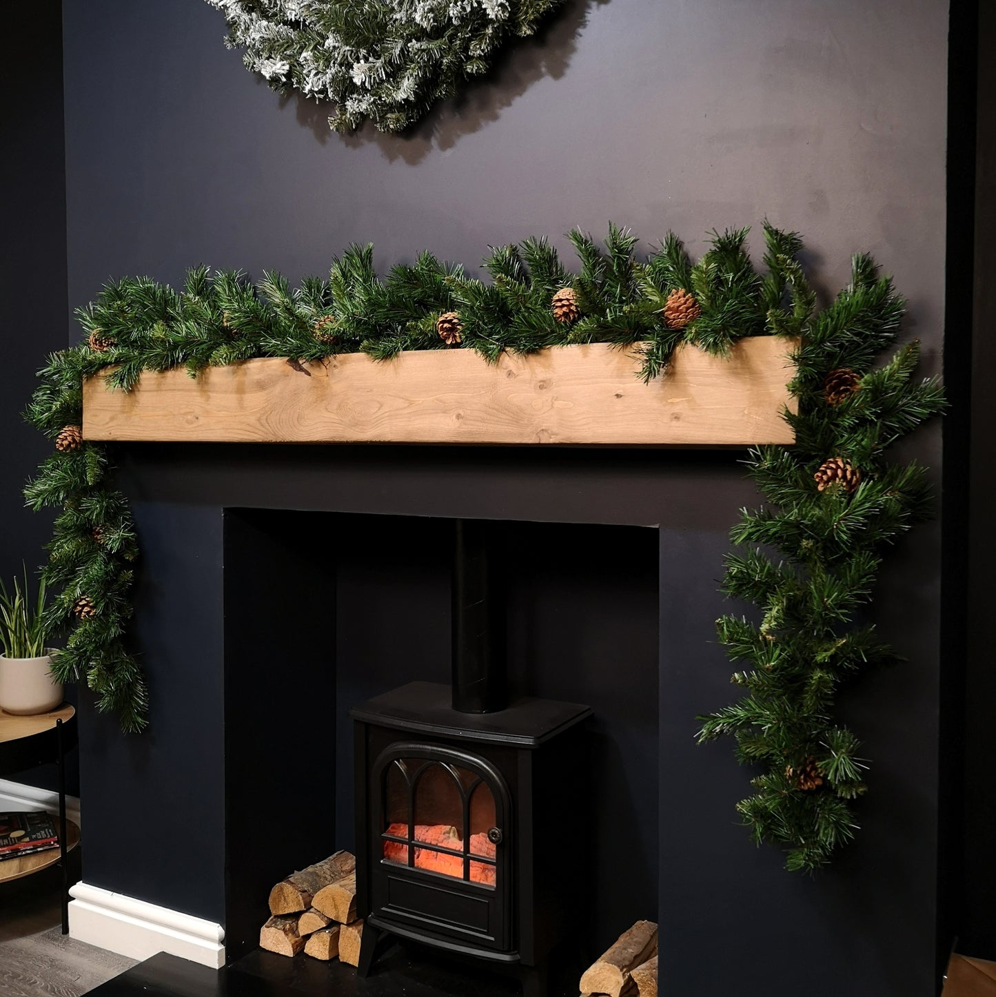 270cm 9ft Deluxe Christmas Princess Garland With 180 Tips and 14 Pine Cones