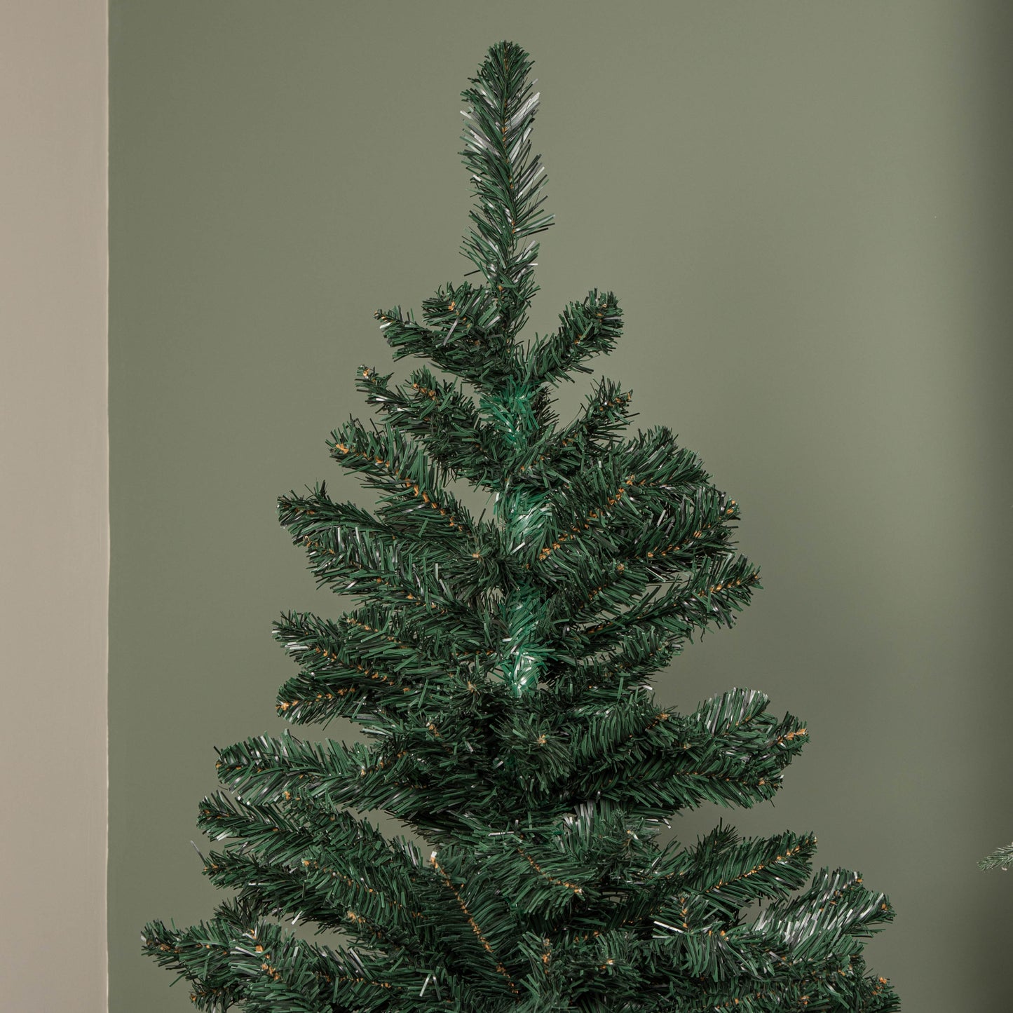 5ft (1.5m) Green Artificial Christmas Tree with Green Metal Stand and 329 Tips
