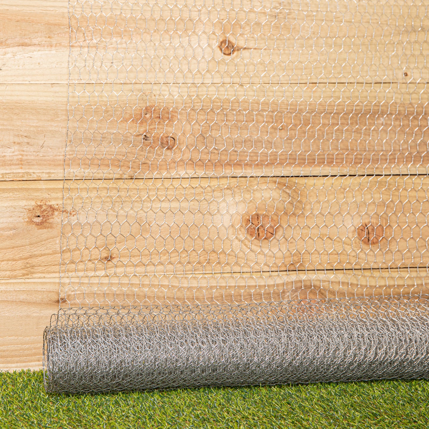 5m x 90cm x 13mm Galvanised Metal Chicken Garden Wire Netting / Fencing