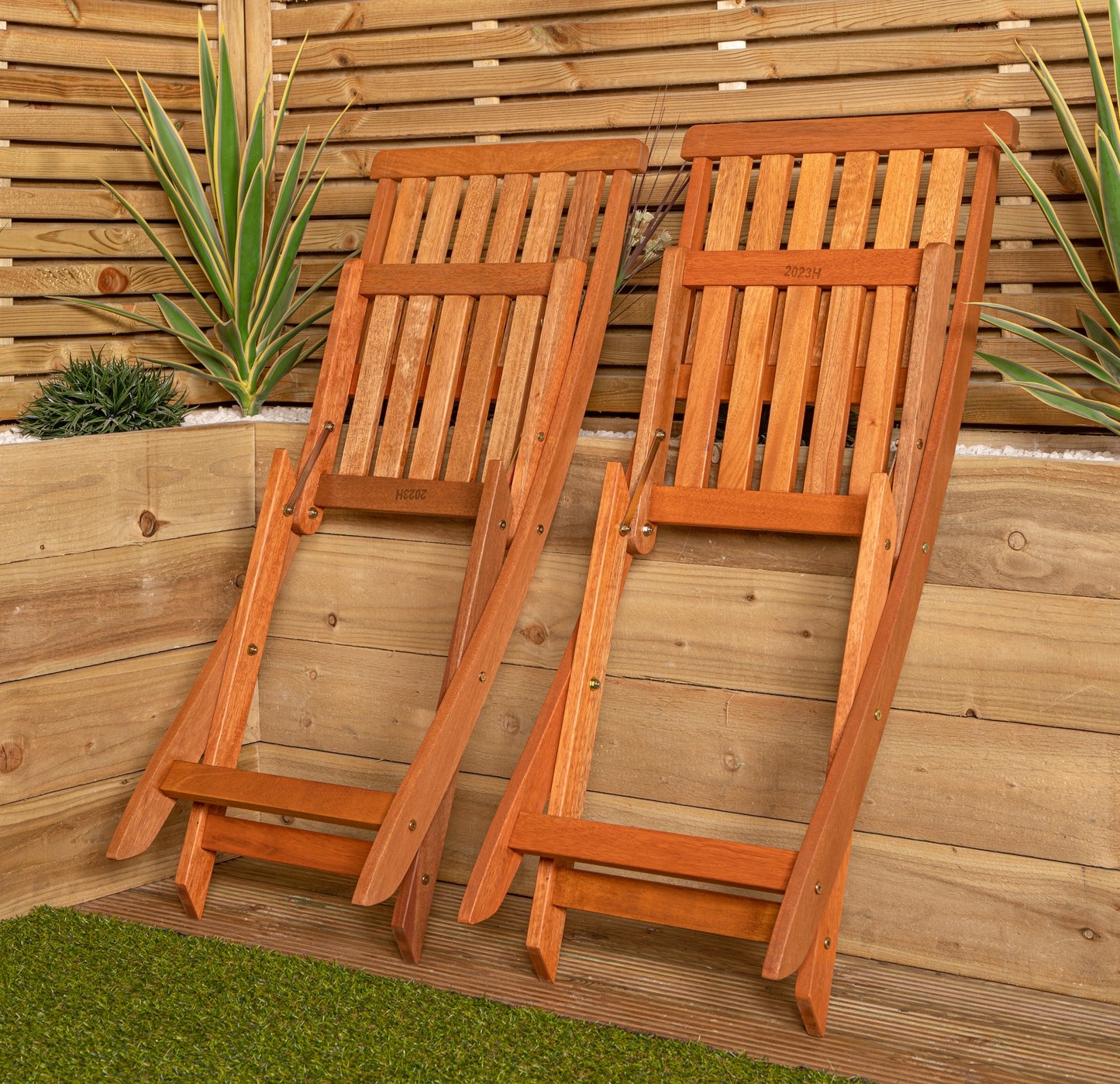 Set of 2 Bowness Outdoor Garden Patio Wooden Folding Chairs