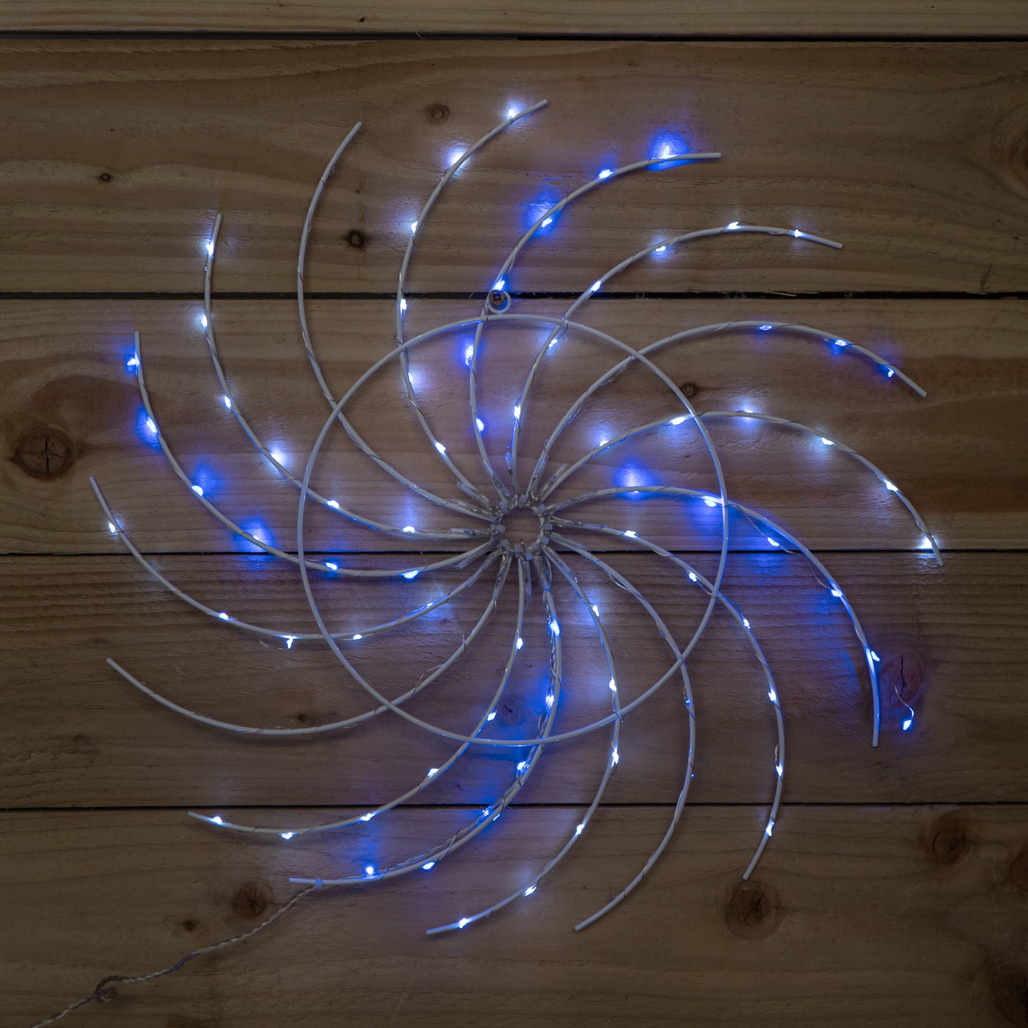 50cm Light up Christmas Catherine Wheel with 96 Blue and White LEDs