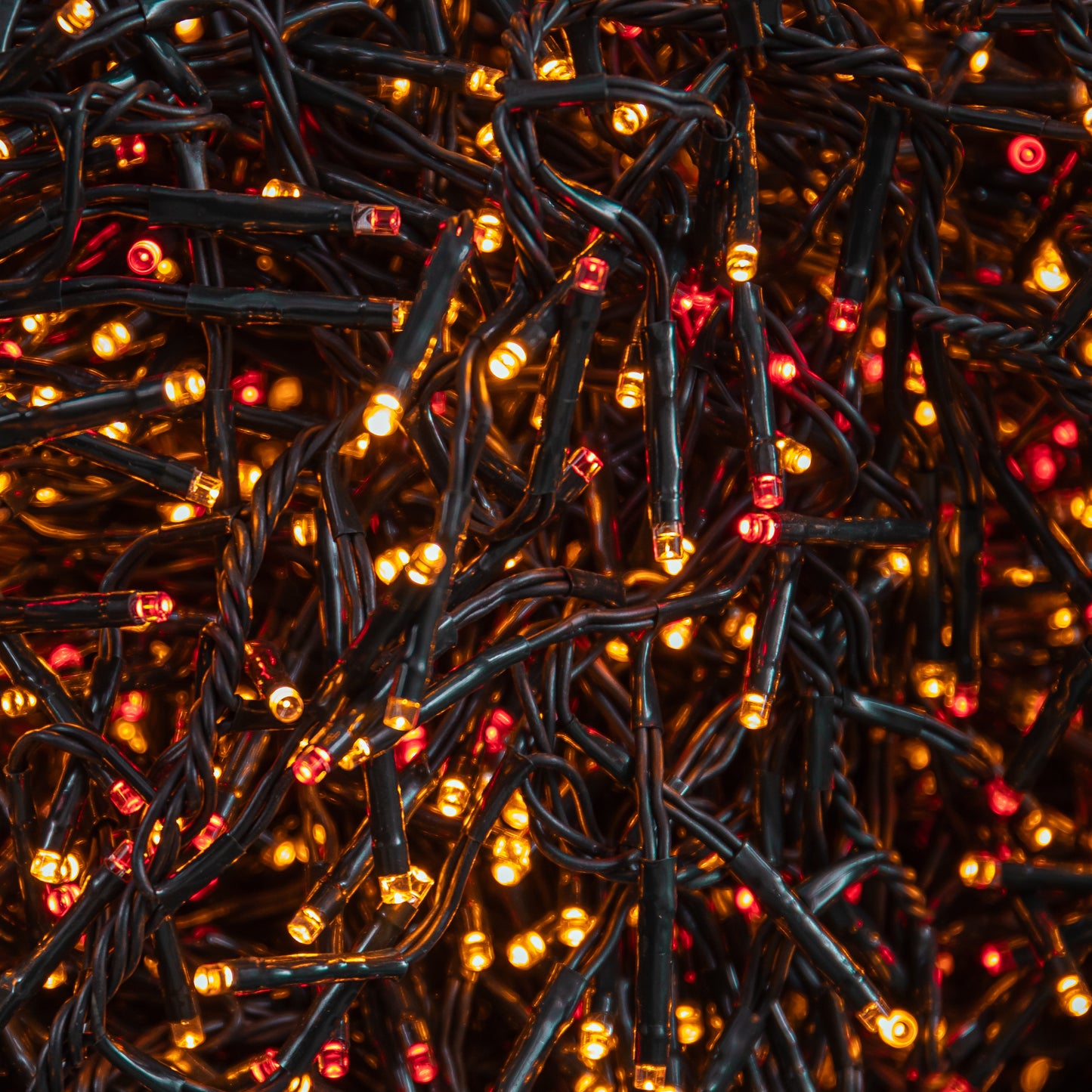 62.5m 5000 LED Christmas Cluster Multi-Action String Lights with Timer in Red & Vintage Gold