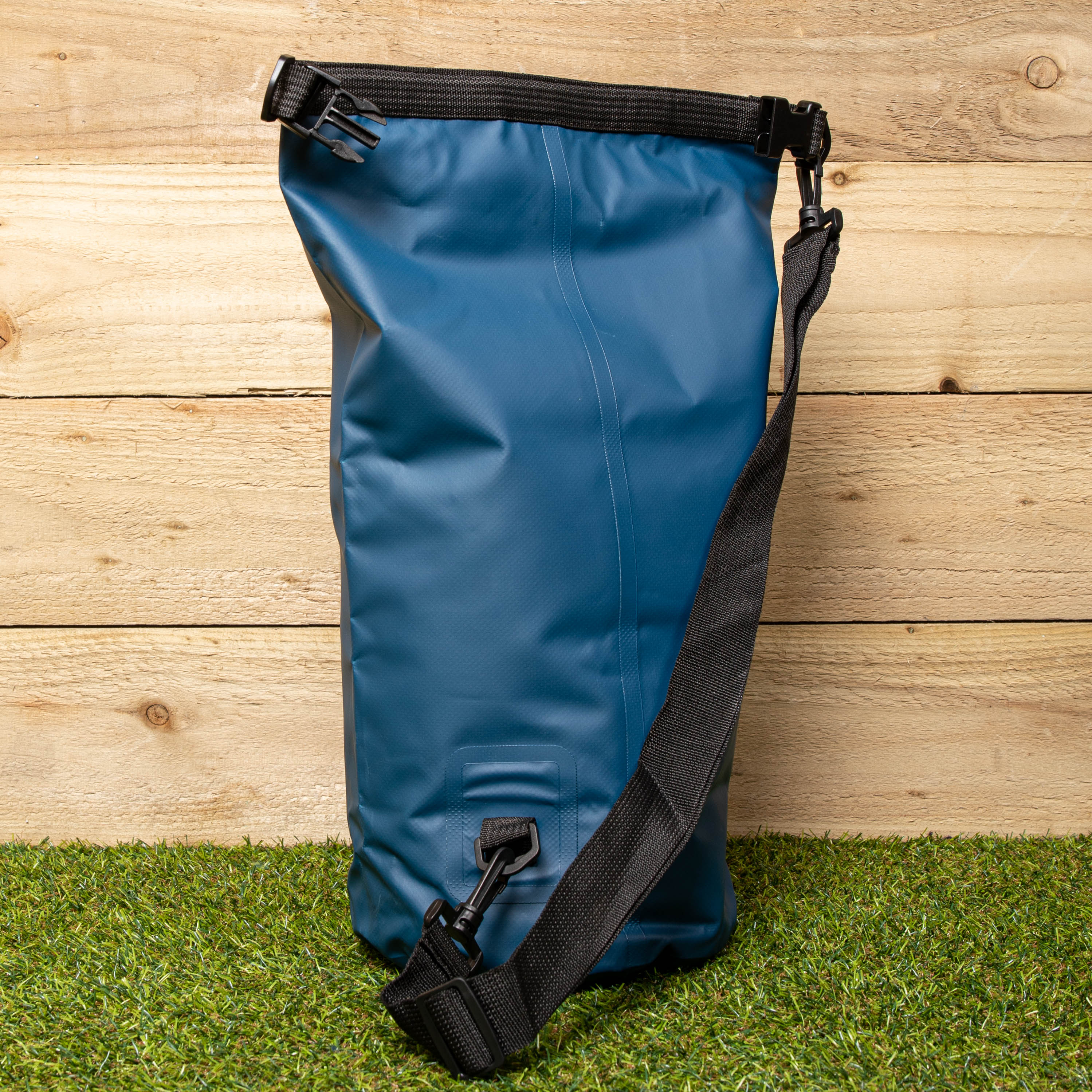 Discovery Adventures 10 Litre Floating Heavy Duty Dry Bag / Sack