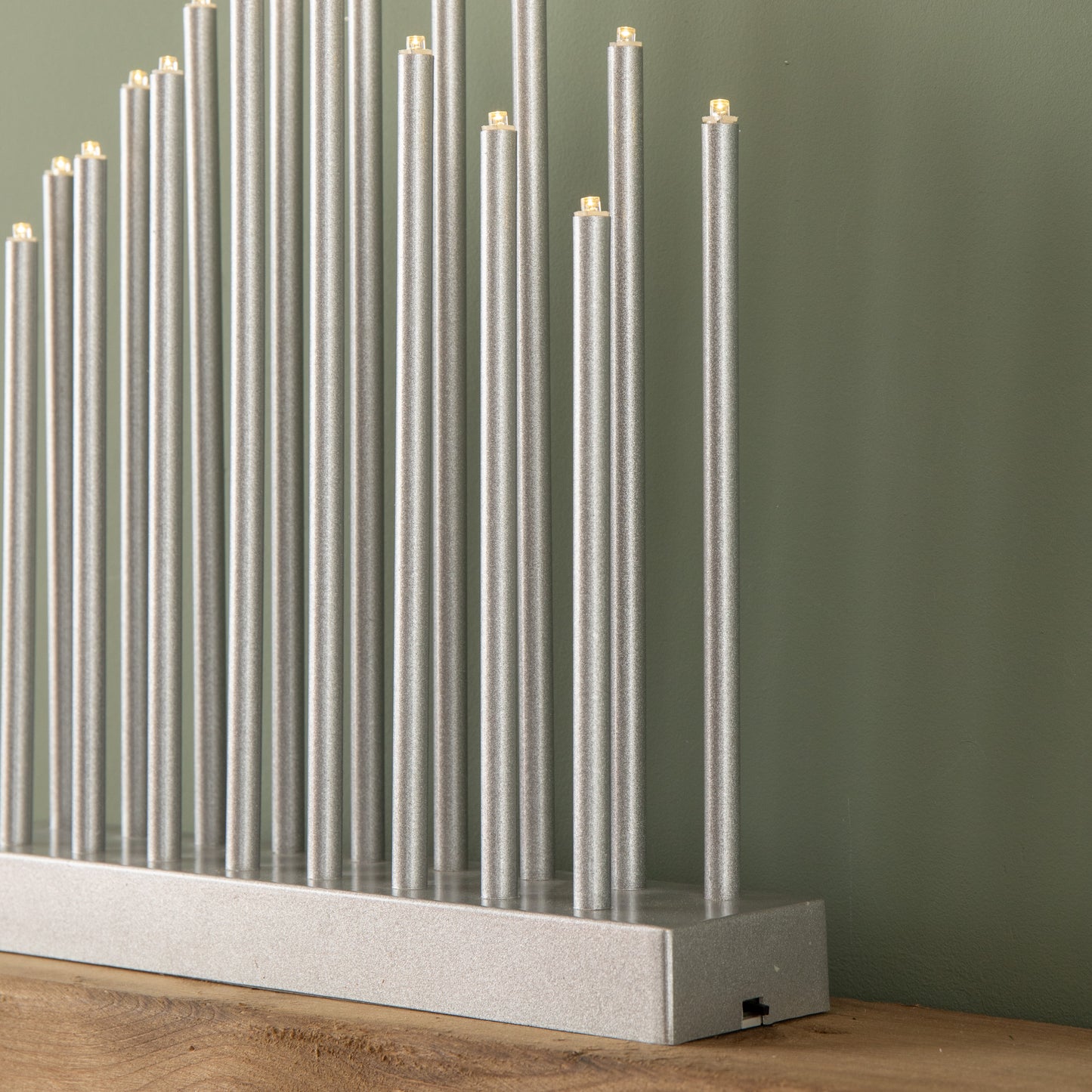 29cm Battery Operated Light up Silver Christmas Candle Bridge with 17 LEDs