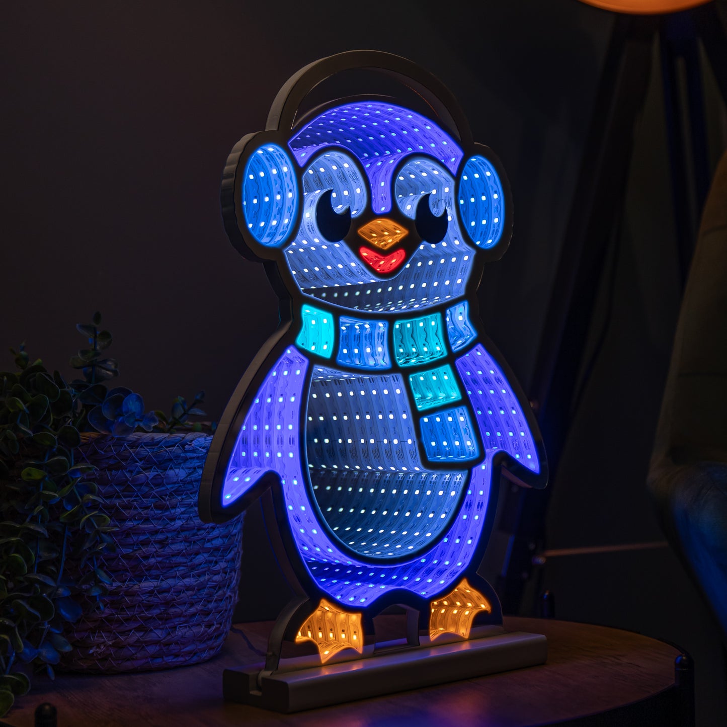 40cm Light up Penguin Infinity Christmas Decoration with Blue and White LEDs