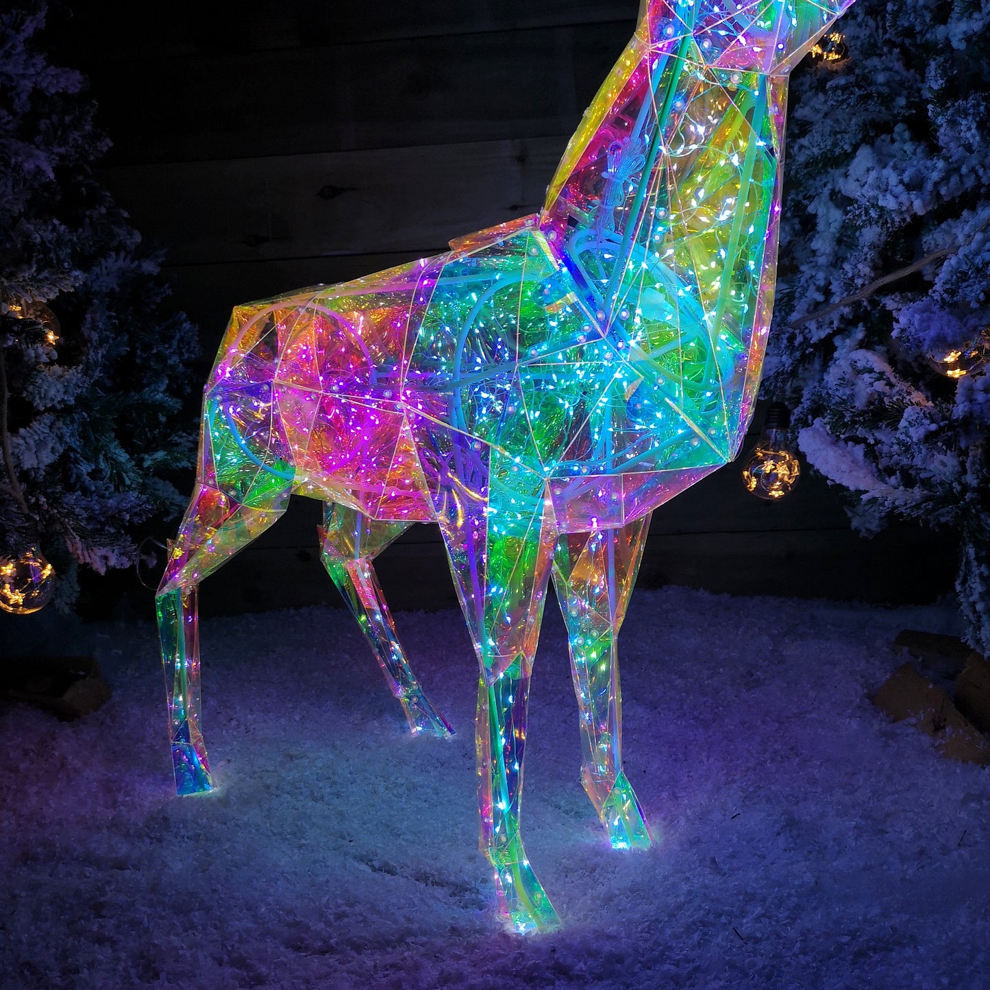 90cm Light up Indoor Outdoor DreamLights Christmas Stag with 500 White LEDs