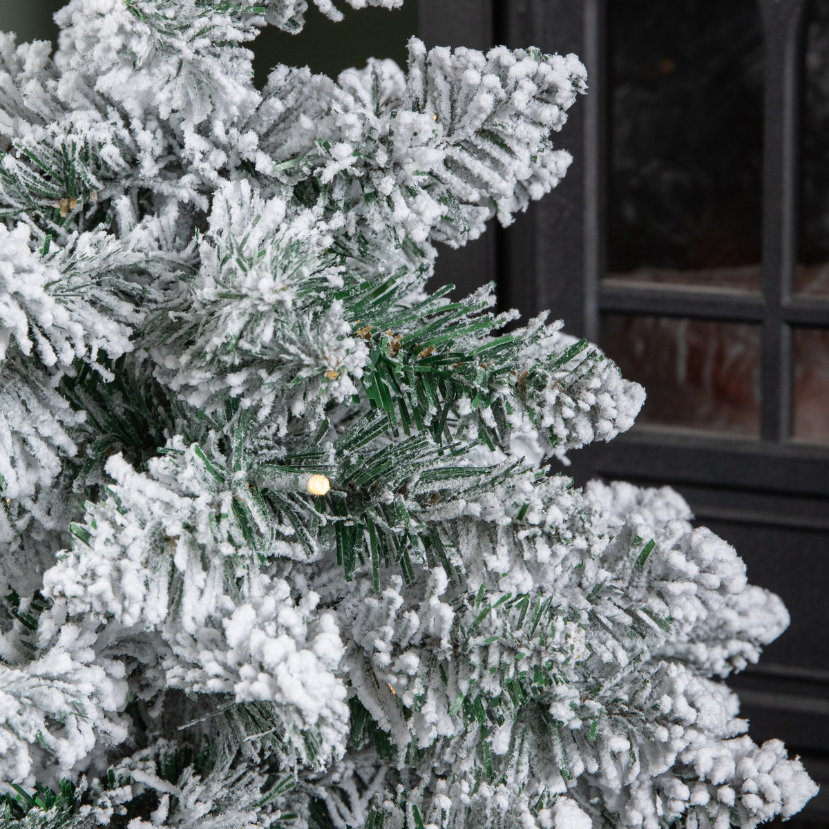 2ft (60cm) Pre Lit Battery LED Snow Flocked Miniature Christmas Tree with Timer