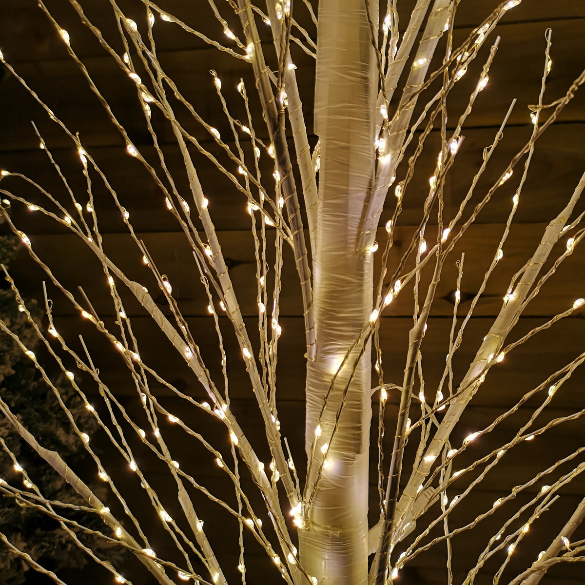 5ft (1.5m) White Modelling Micro Dot Tree with 900 Twinkling LEDs in Warm white