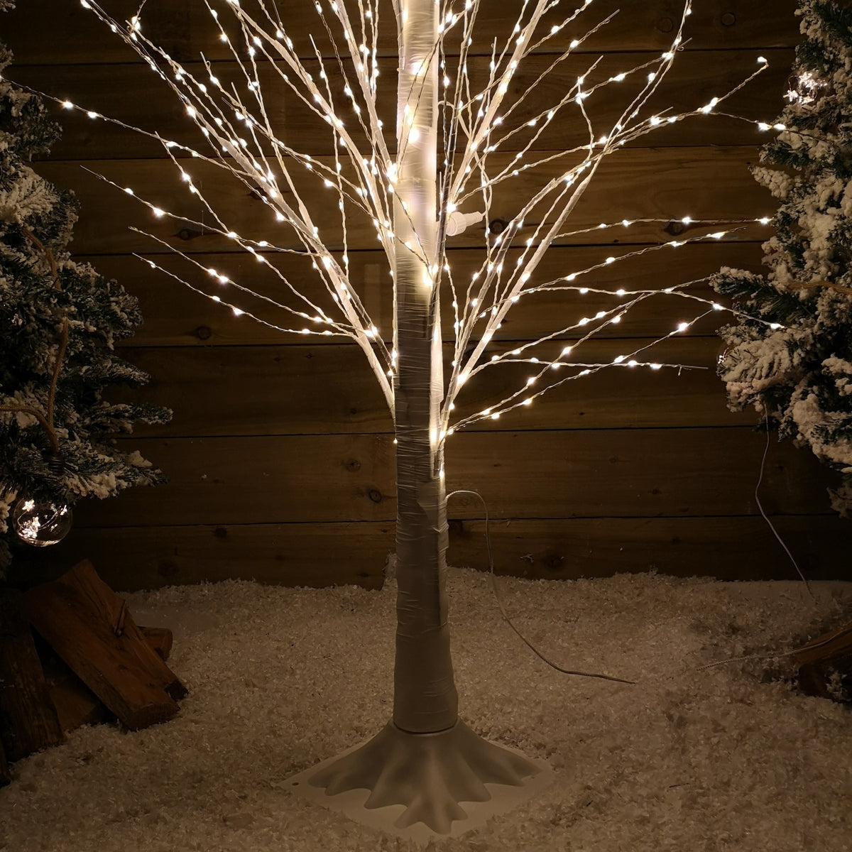 5ft (1.5m) White Modelling Micro Dot Tree with 900 Twinkling LEDs in Warm white