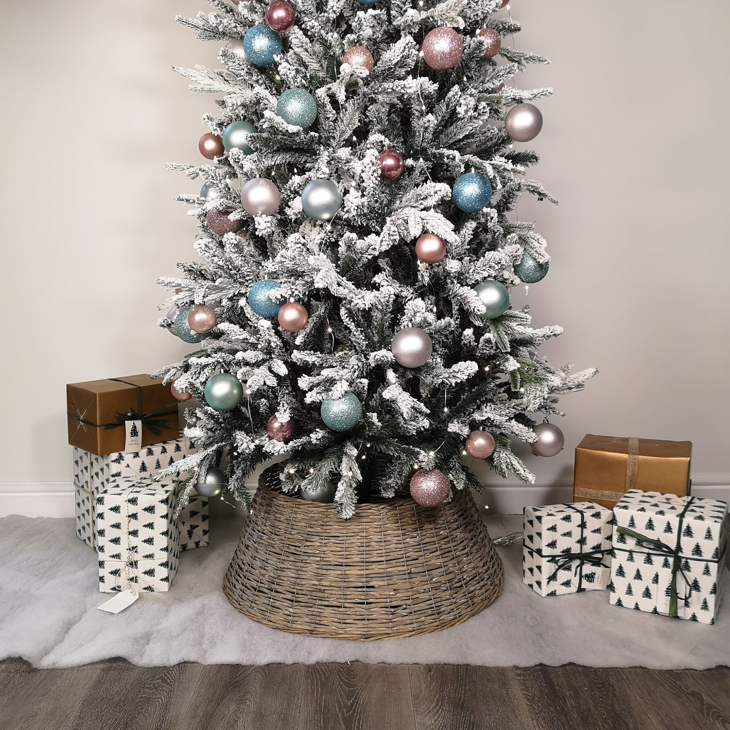 2.4m x 90cm Soft White Glitter Artificial Fake Snow Blanket Christmas Decoration