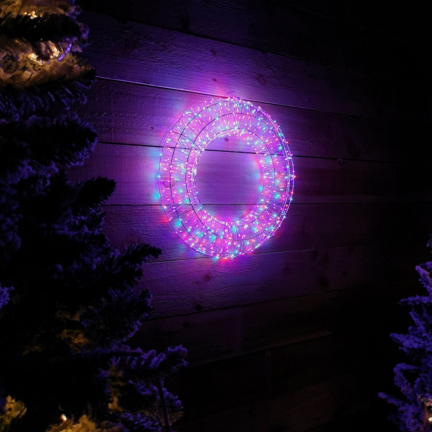 White Wreath With Rainbow LEDs 600 Bulb 45cm
