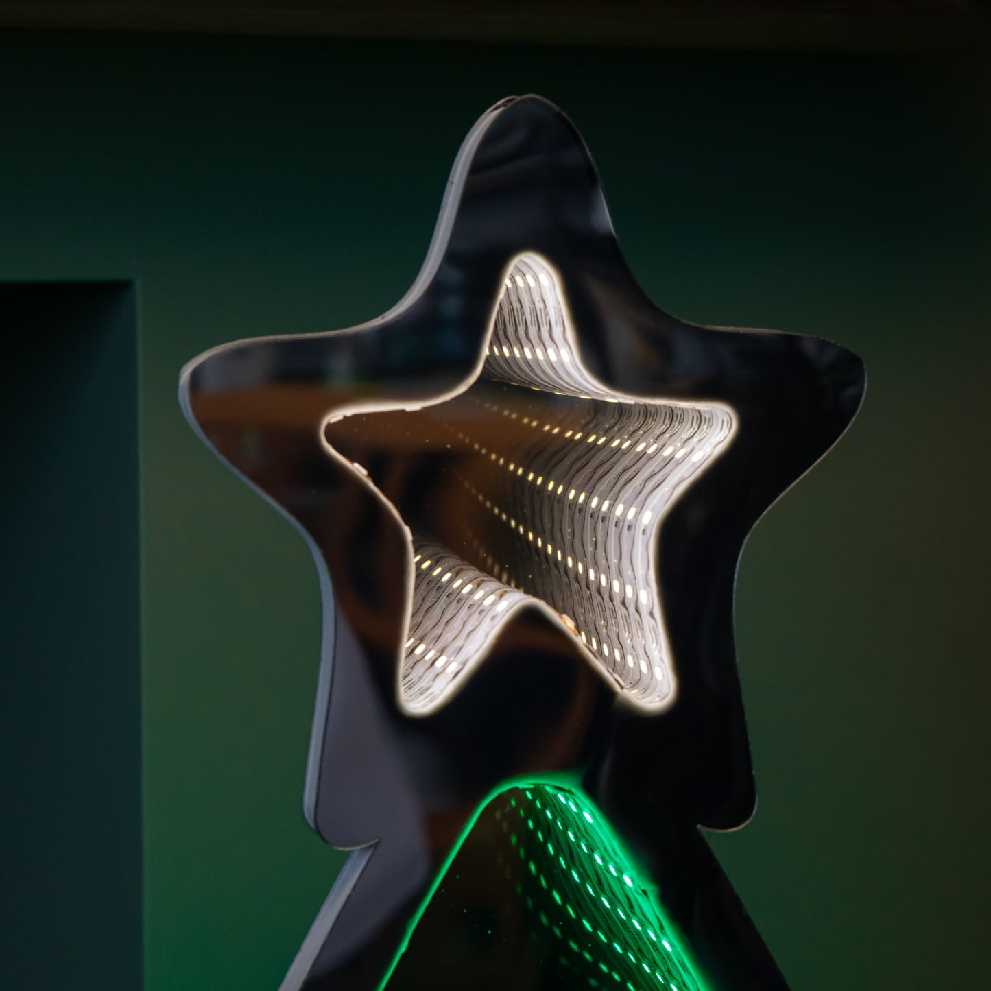 95cm Green Standing LED Infinity Christmas Tree Decoration with Metal Base