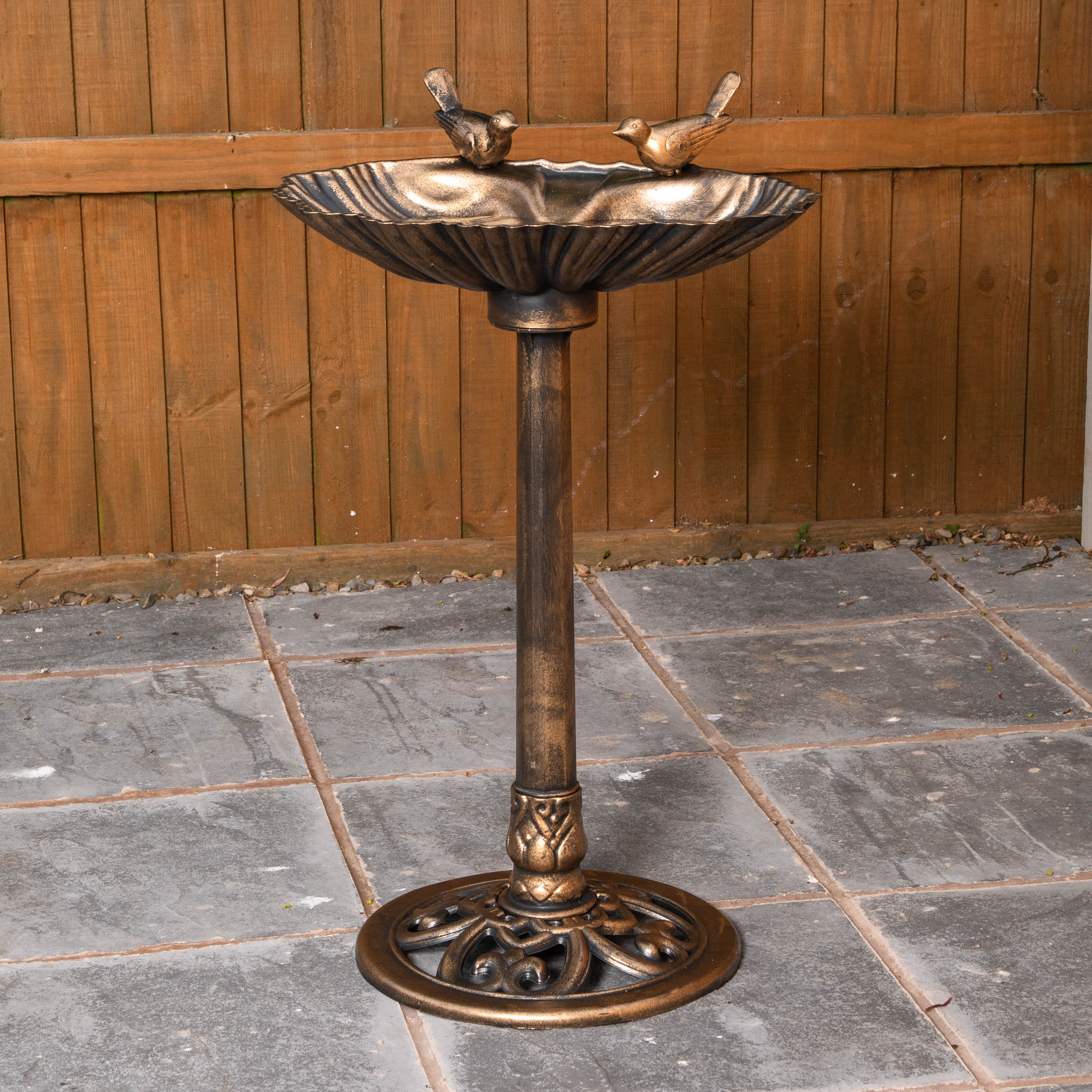 81cm Effect Garden Patio Bird Bath Bird Sculptures