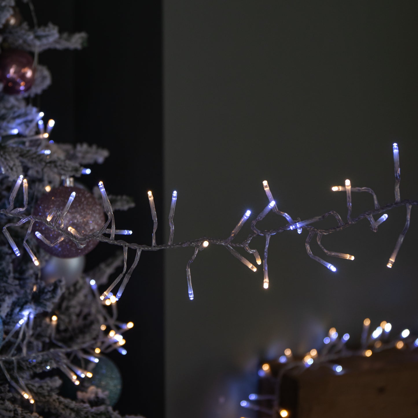 9.3m 720 LED Christmas Cluster String Lights with Timer in White & Warm White on Clear Cable