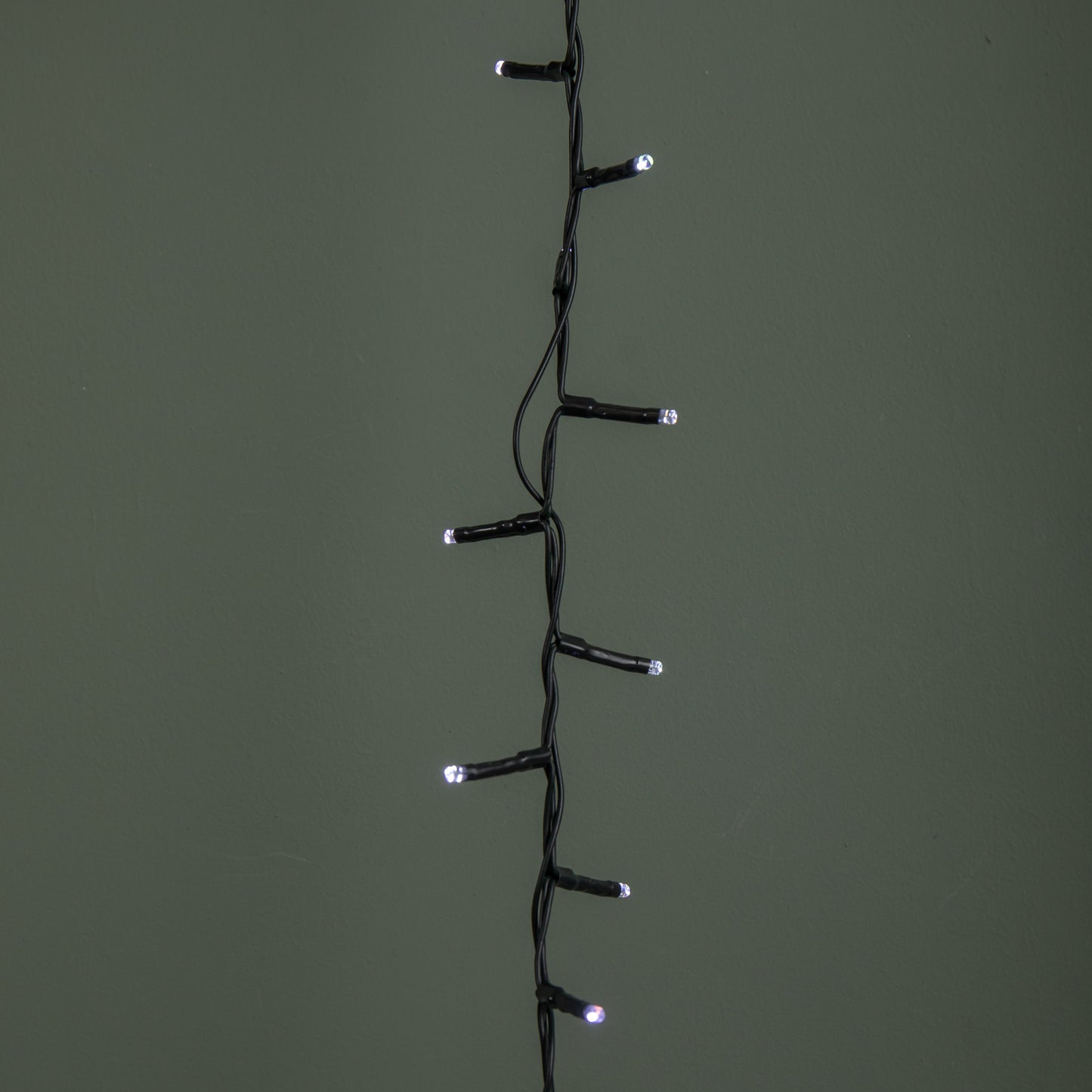 15.5m 600 LED Colour Changing Christmas String Lights in White to Multi-Colour