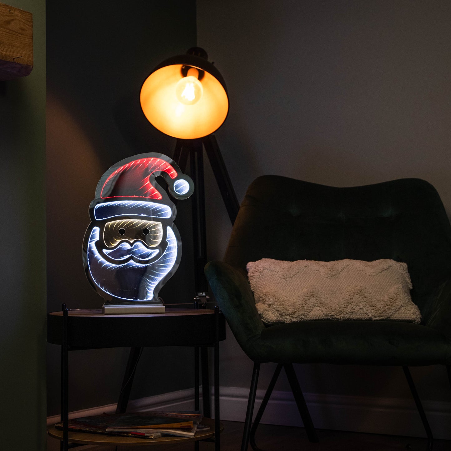 40cm Light up Santa's Face Infinity Christmas Decoration with Red and White LEDs