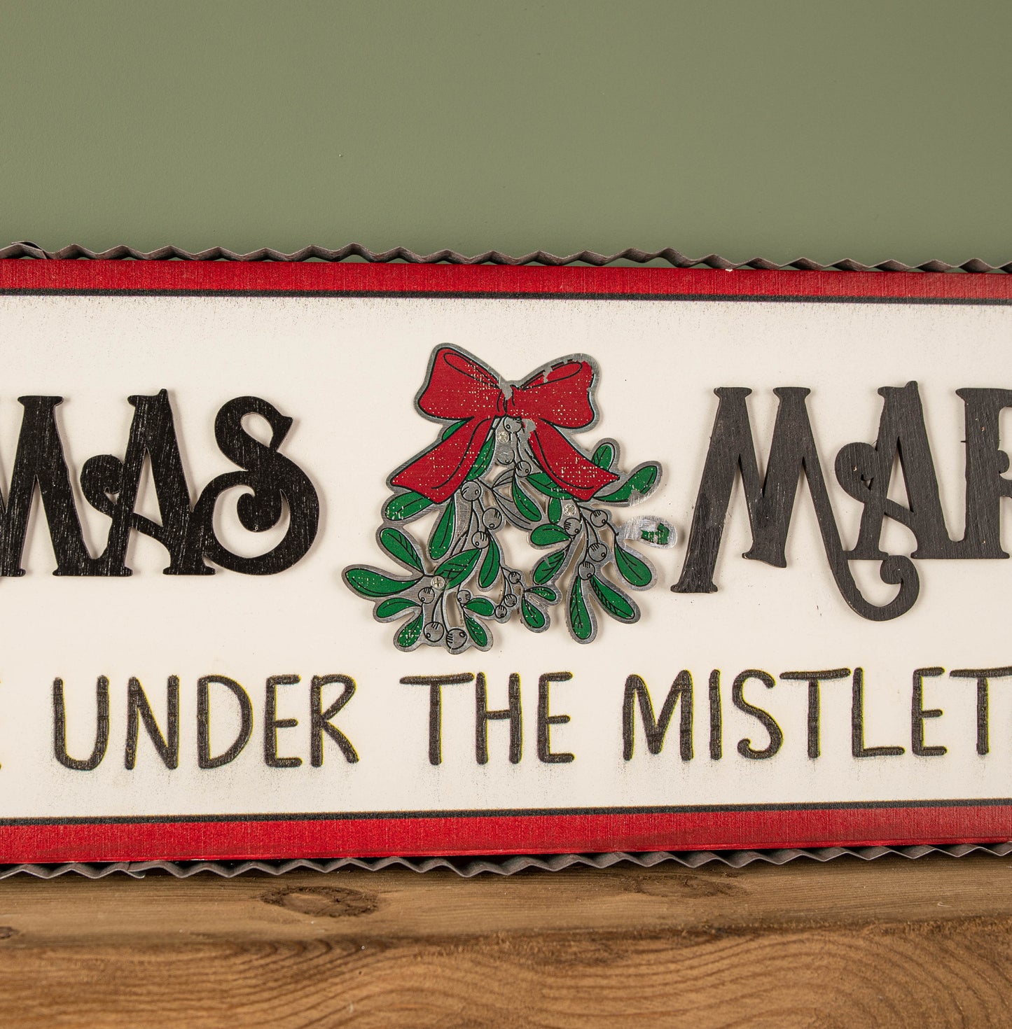 82cm White Wooden Christmas Market Hanging Sign