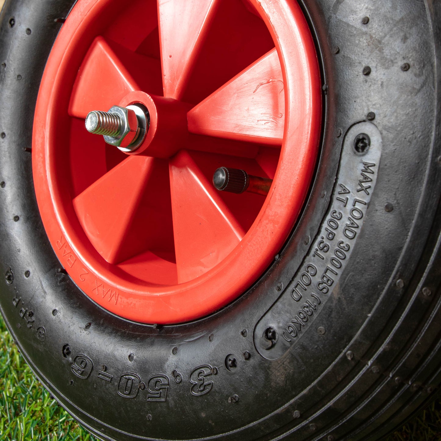 Replacement 13" x 3" Pneumatic Garden Wheelbarrow Wheel With Axle