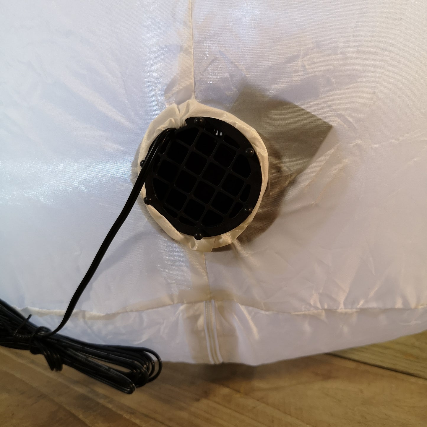 4ft (120cm) LED Outdoor Christmas Inflatables Snowman Indoor Light Up Decorations