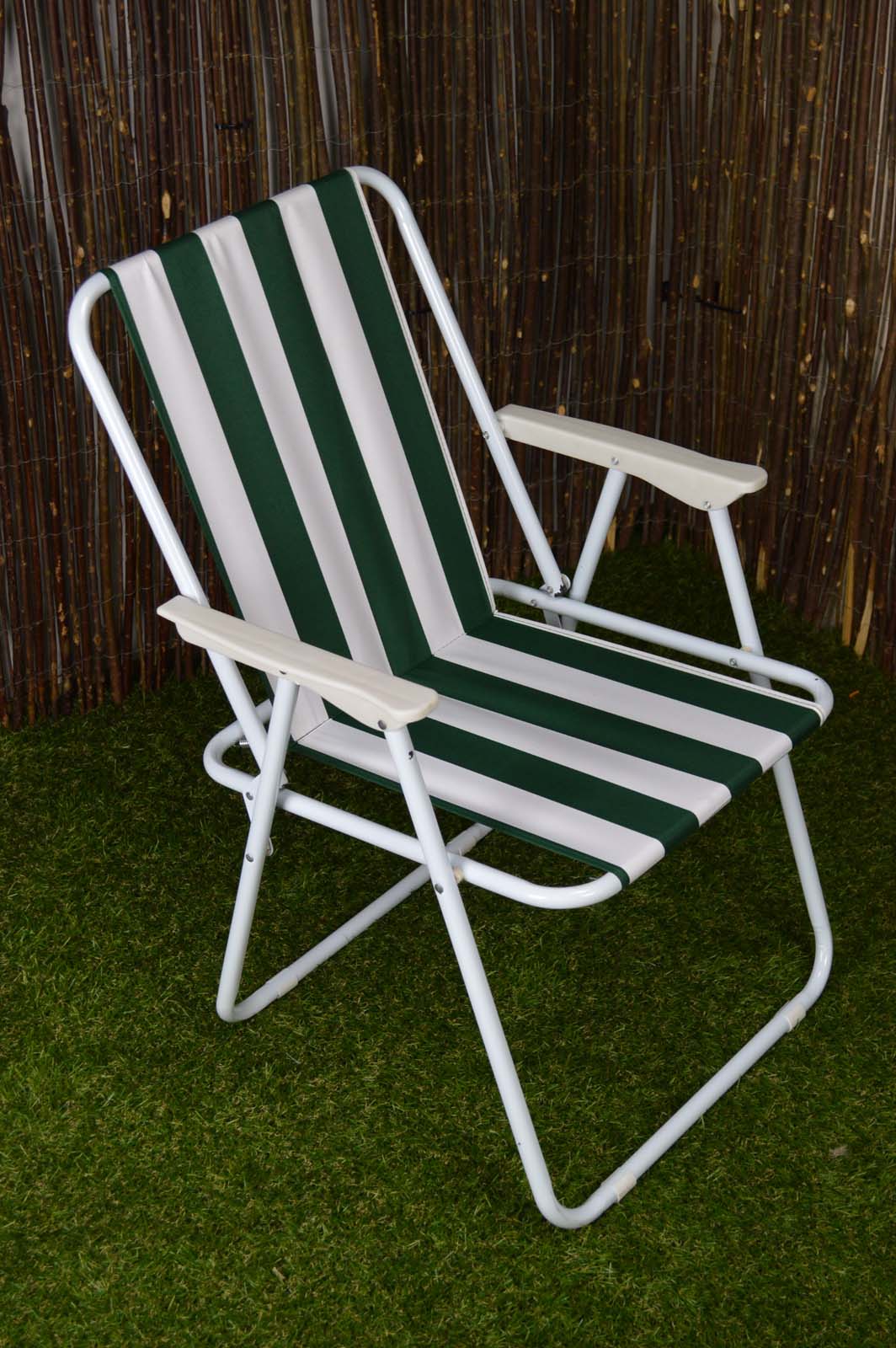 2 Pack of Folding Camping / Picnic Chair in Green and White Garden Patio