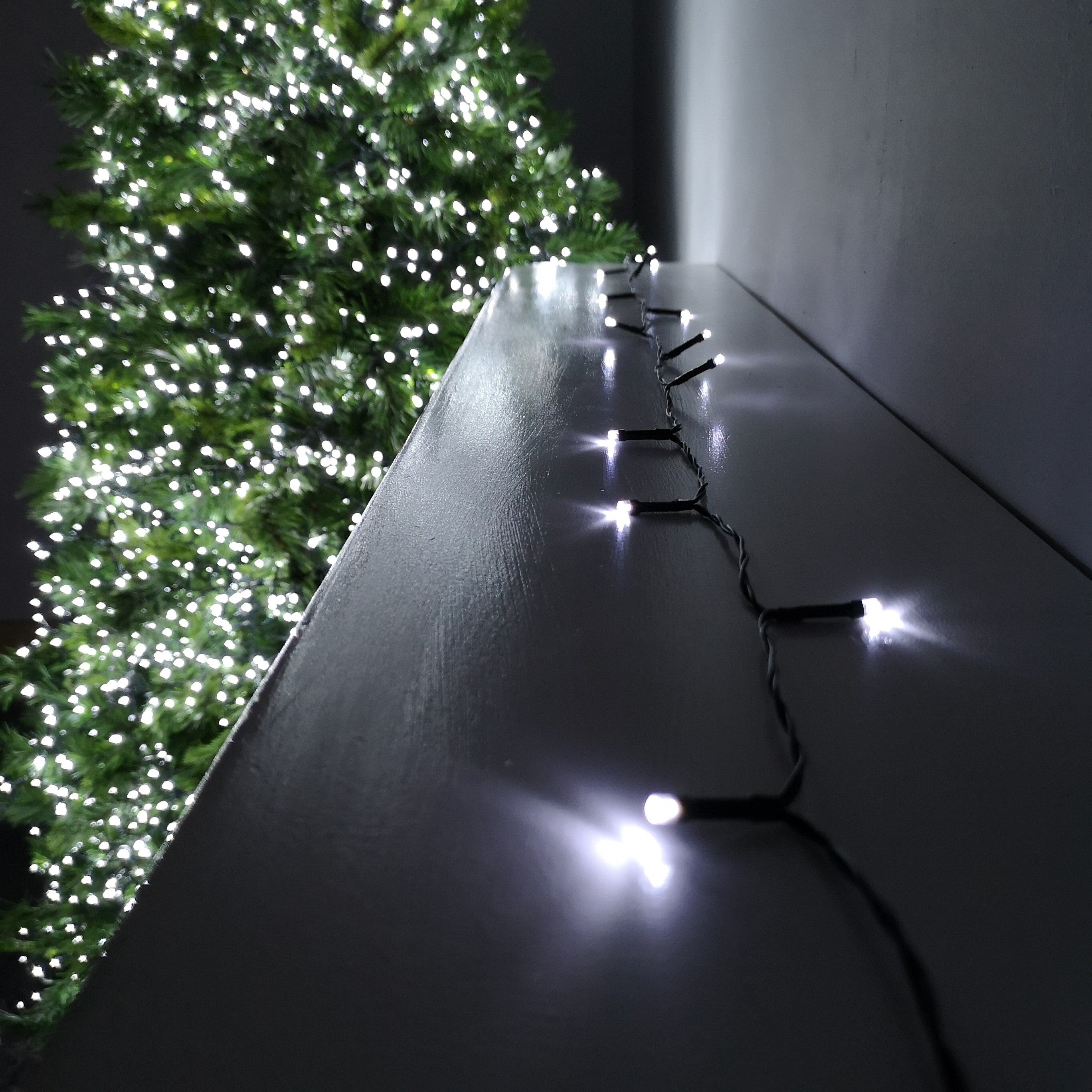 400 LED 40m Christmas Indoor Outdoor Multi Function Battery Operated String Lights Timer Cool