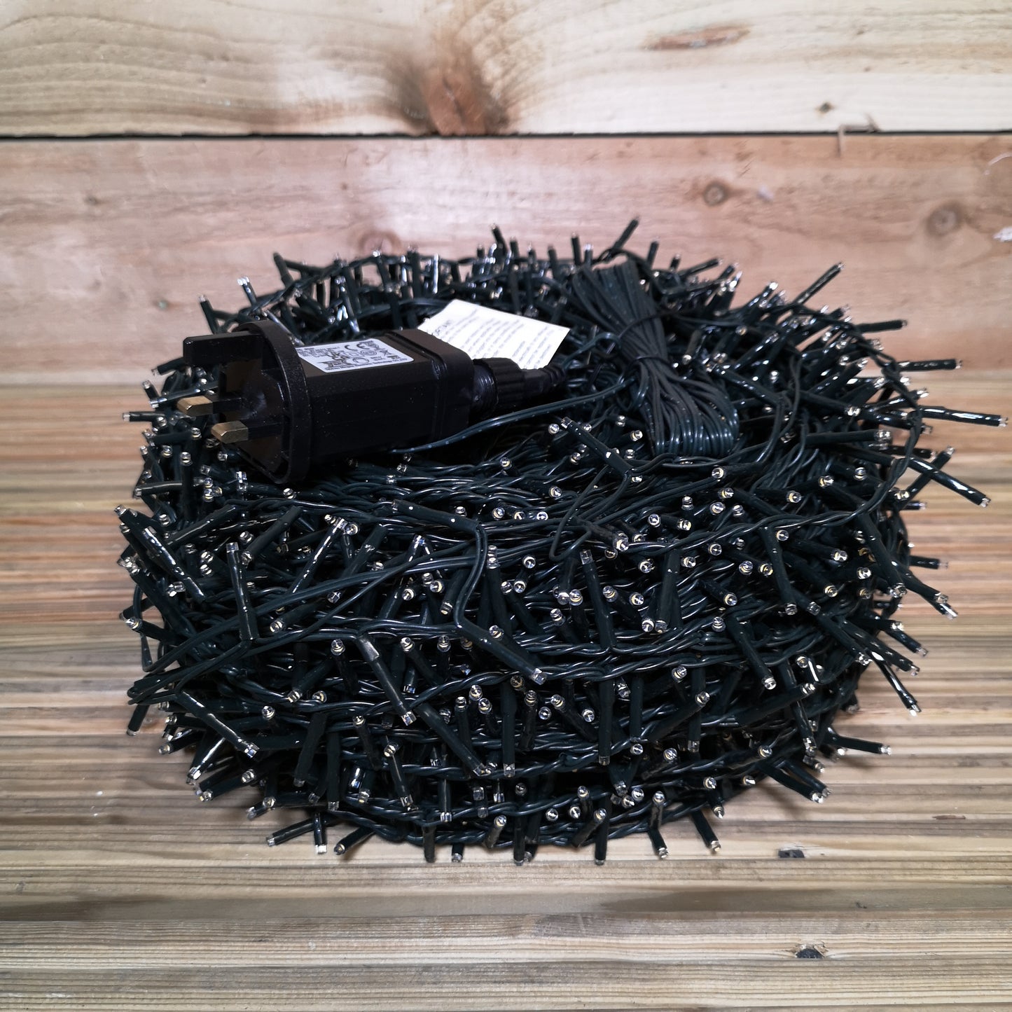 3000 LED 75m Premier TreeBrights Indoor Outdoor Christmas Multi Function Mains Operated String Lights with Timer in Red & Vintage Gold