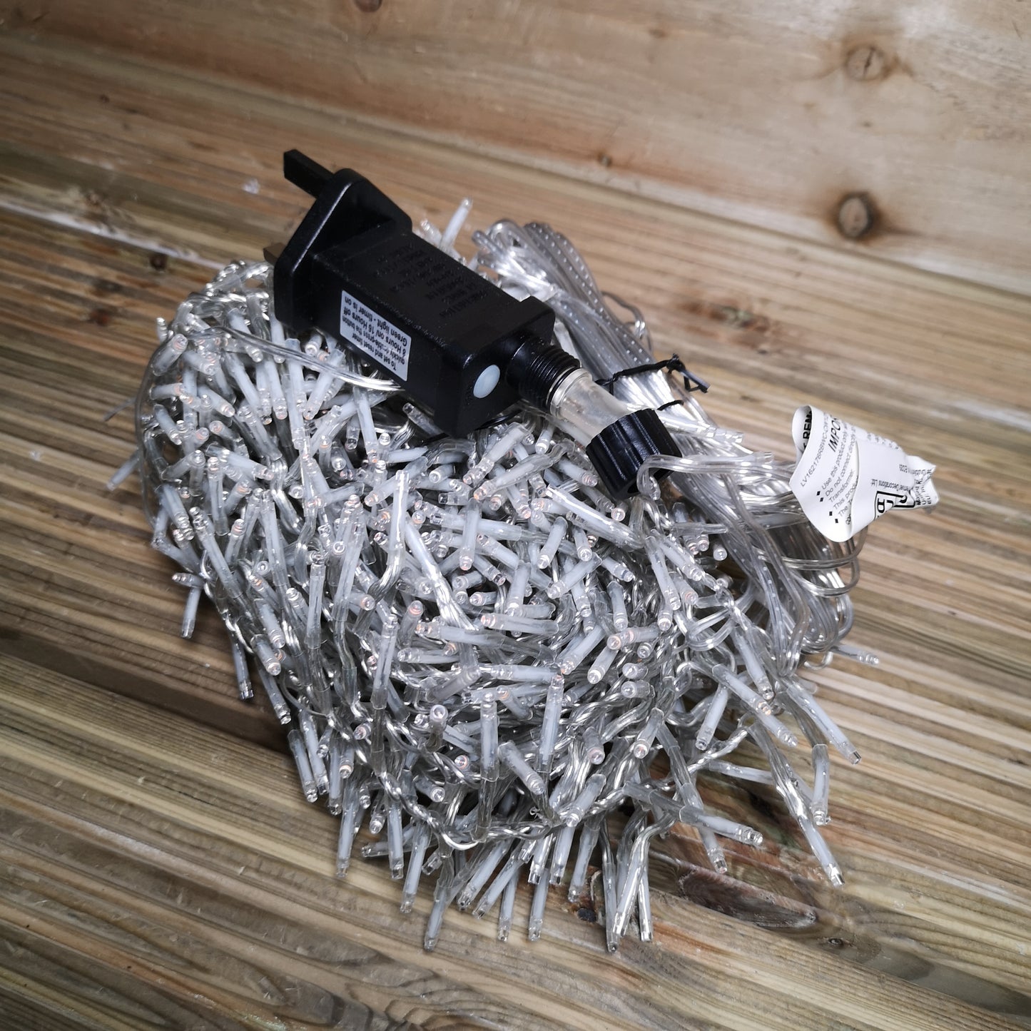 960 LED 12m Premier Cluster Indoor Outdoor Multi Function Mains Operated Christmas Lights with Timer on Clear Cable in Red & Gold