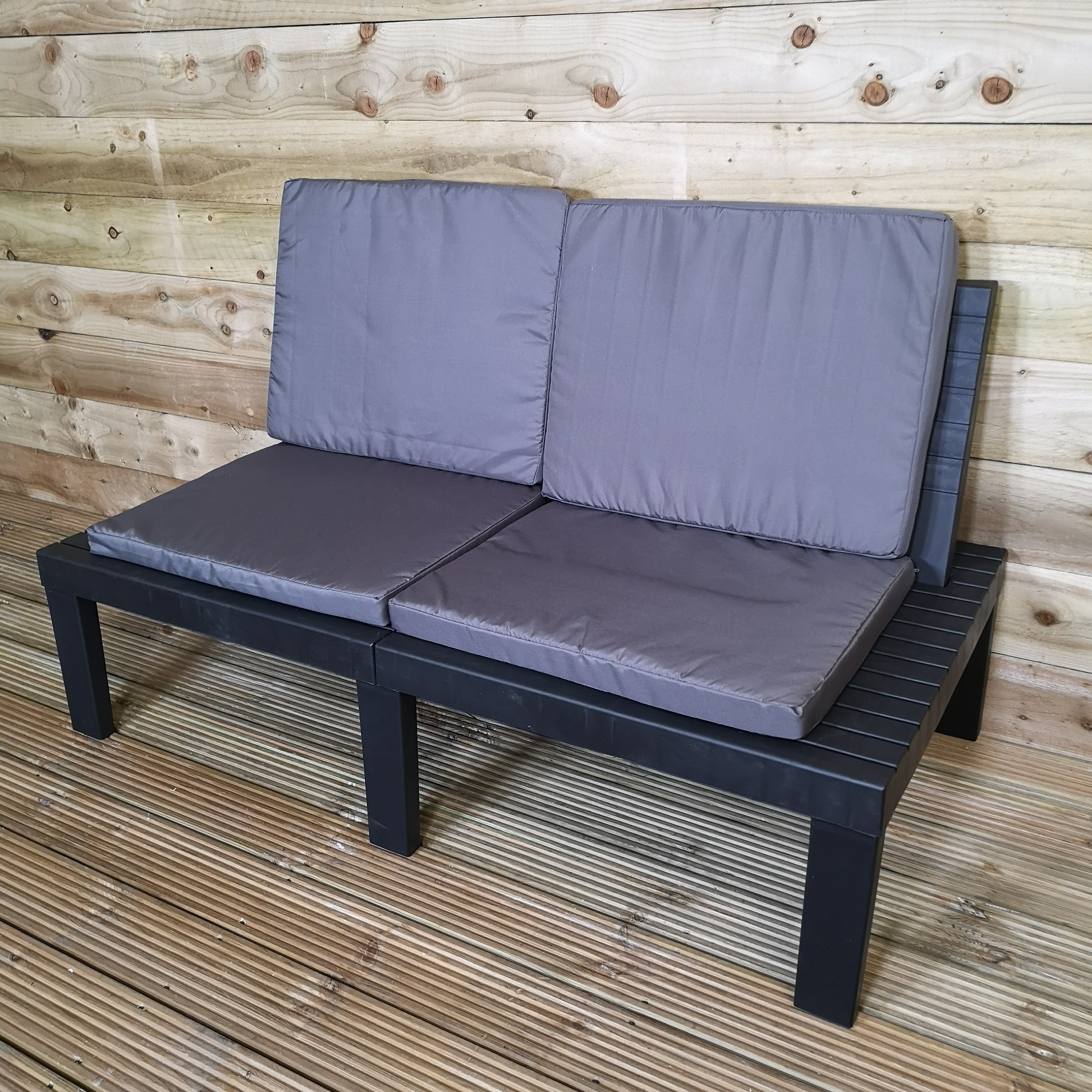 5pcs Plastic Modular Garden Furniture Set Sofa Chair Table and Grey Cushions