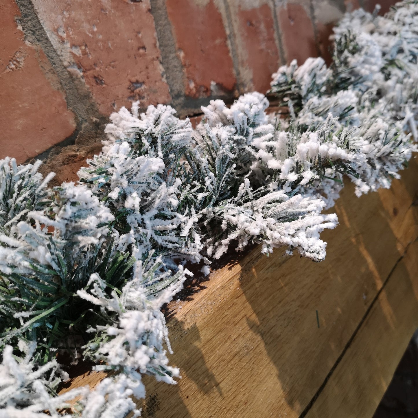 270cm (9ft) Samuel Alexander Luxury Green Christmas Snowflocked Garland