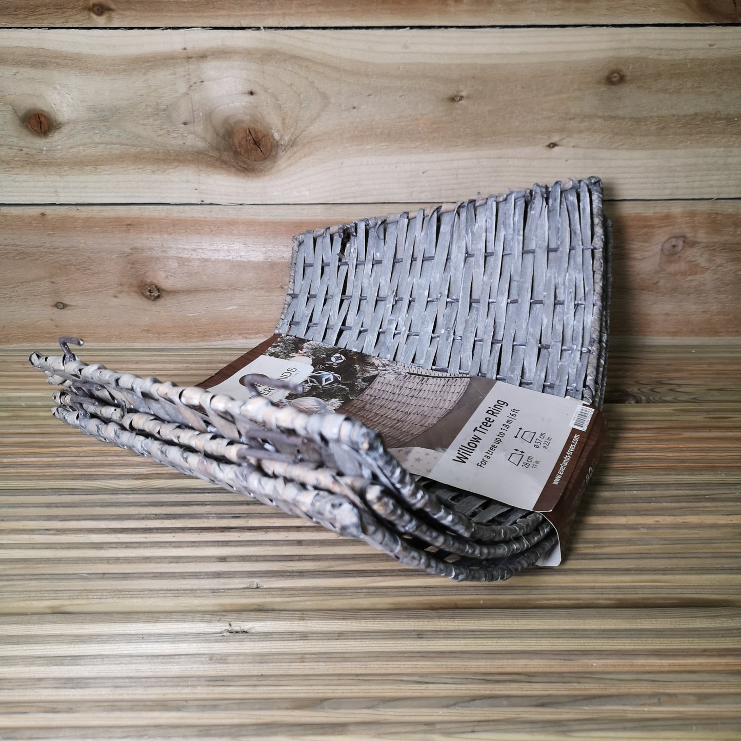 28/57cm Everlands KD Willow Christmas Tree Skirt Wicker Rattan - Small Grey Wash