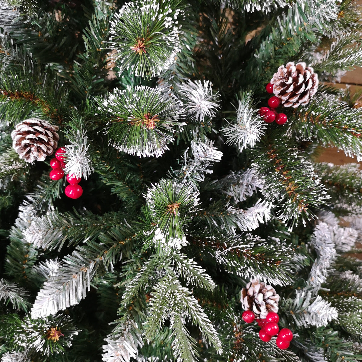 Ambassador Christmas Tree 8ft New Jersey Spruce PVC PE Bristle Festive Berries Cones