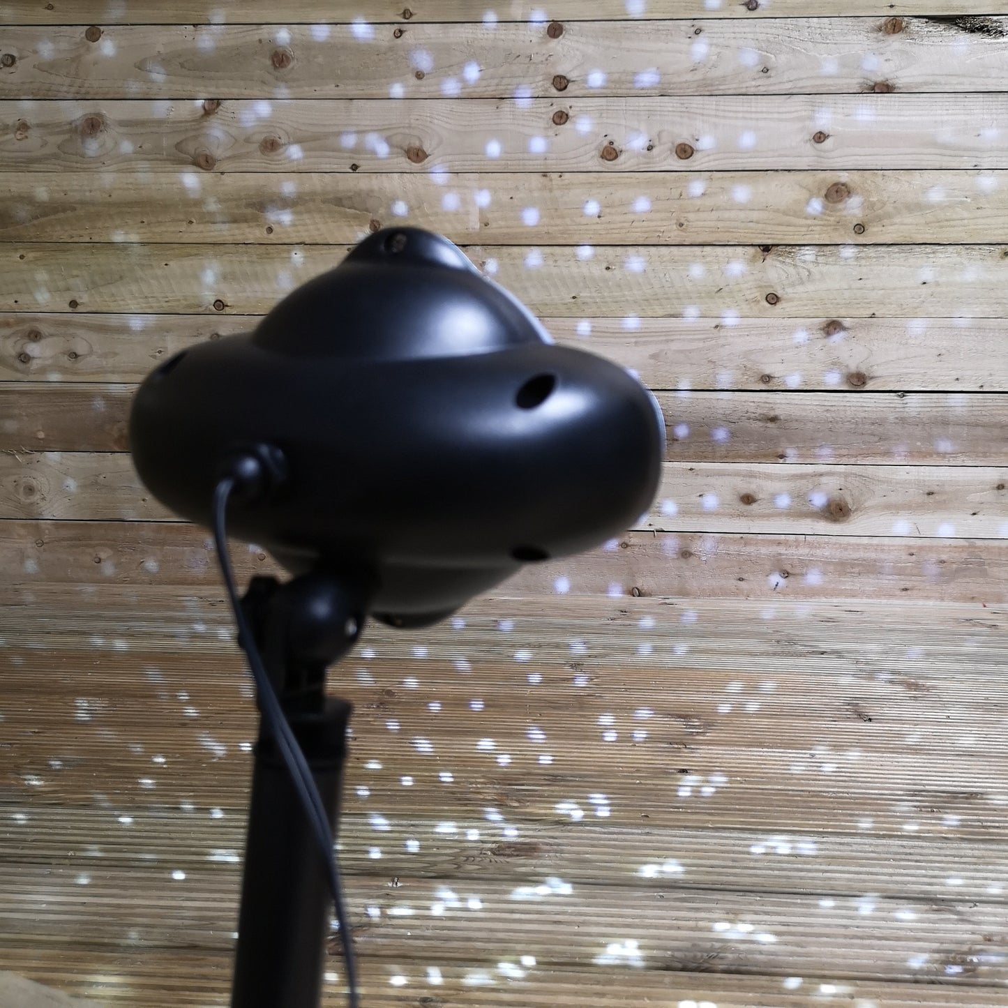 Premier Outdoor Christmas Snowfall Projector Light with Cool White LEDs