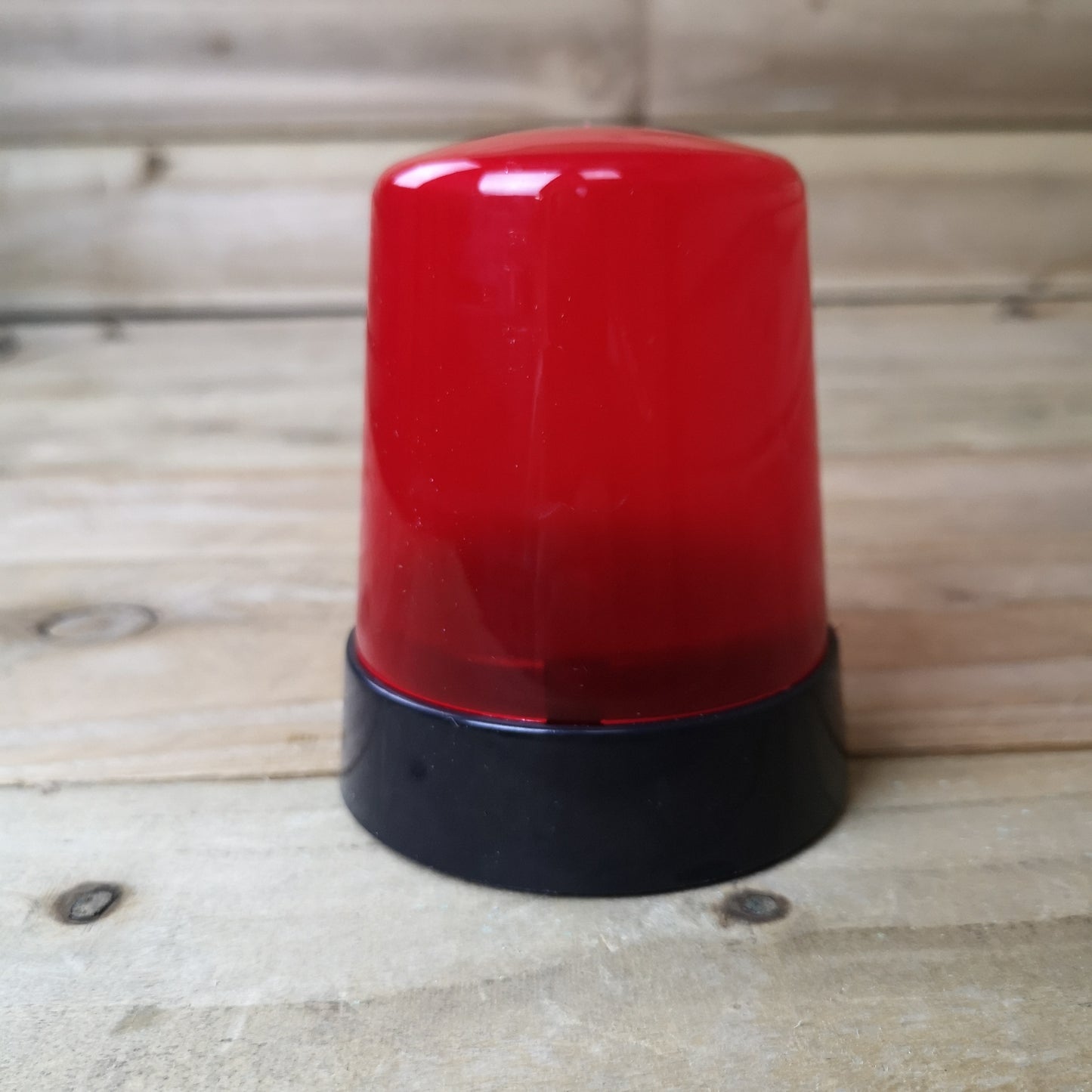 Motion Activated Christmas Present Snoop Alarm With A Flashing Light And 90 Decibel Siren