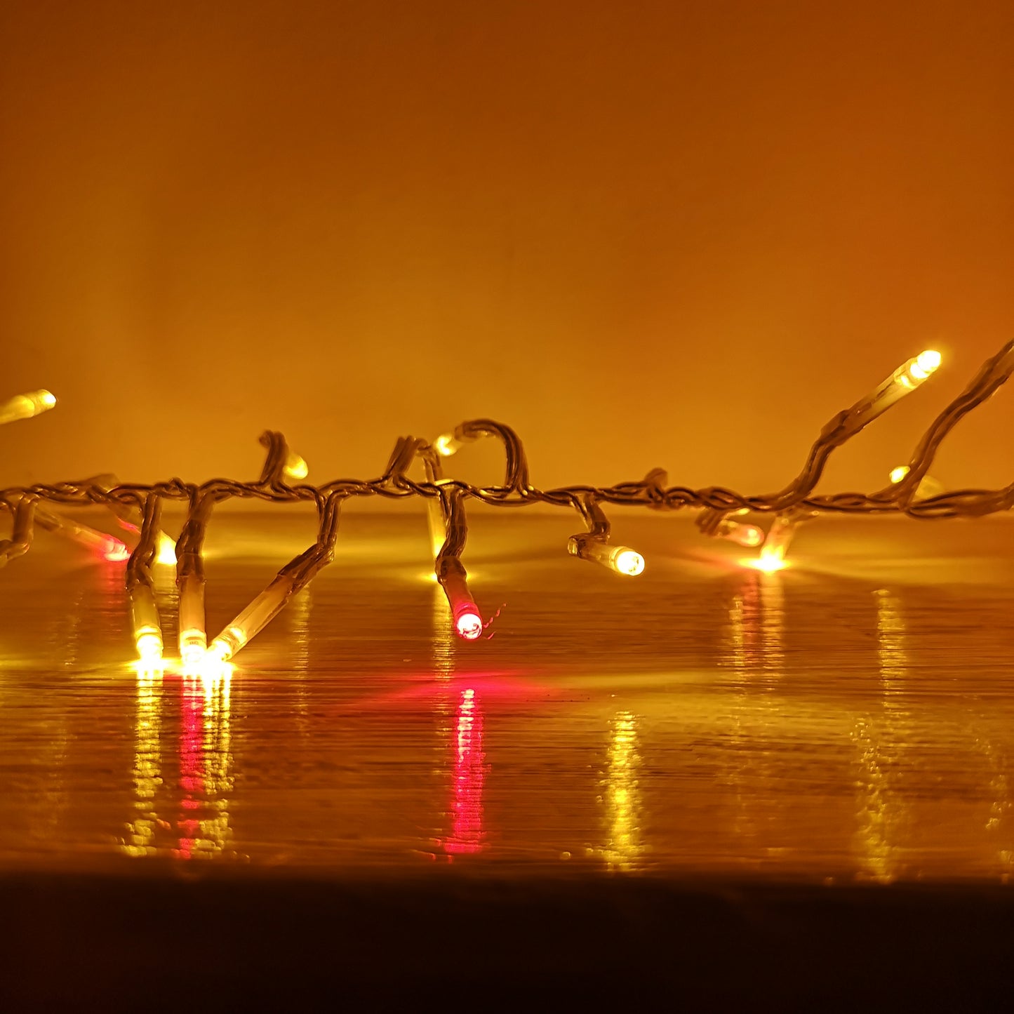 960 LED 12m Premier Cluster Indoor Outdoor Multi Function Mains Operated Christmas Lights with Timer on Clear Cable in Red & Gold