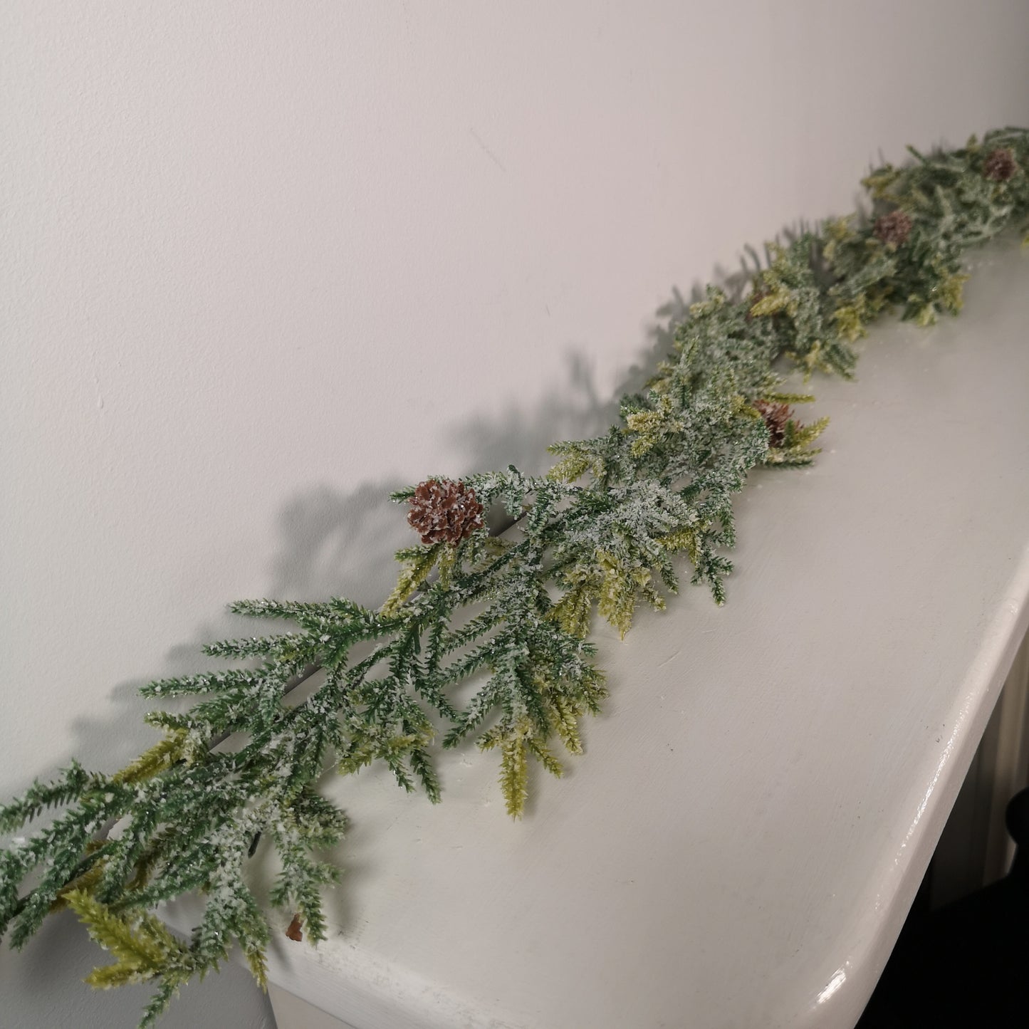 160cm Realistic Look Christmas Green Spruce Garland with Frosting and Plastic Pine Cones