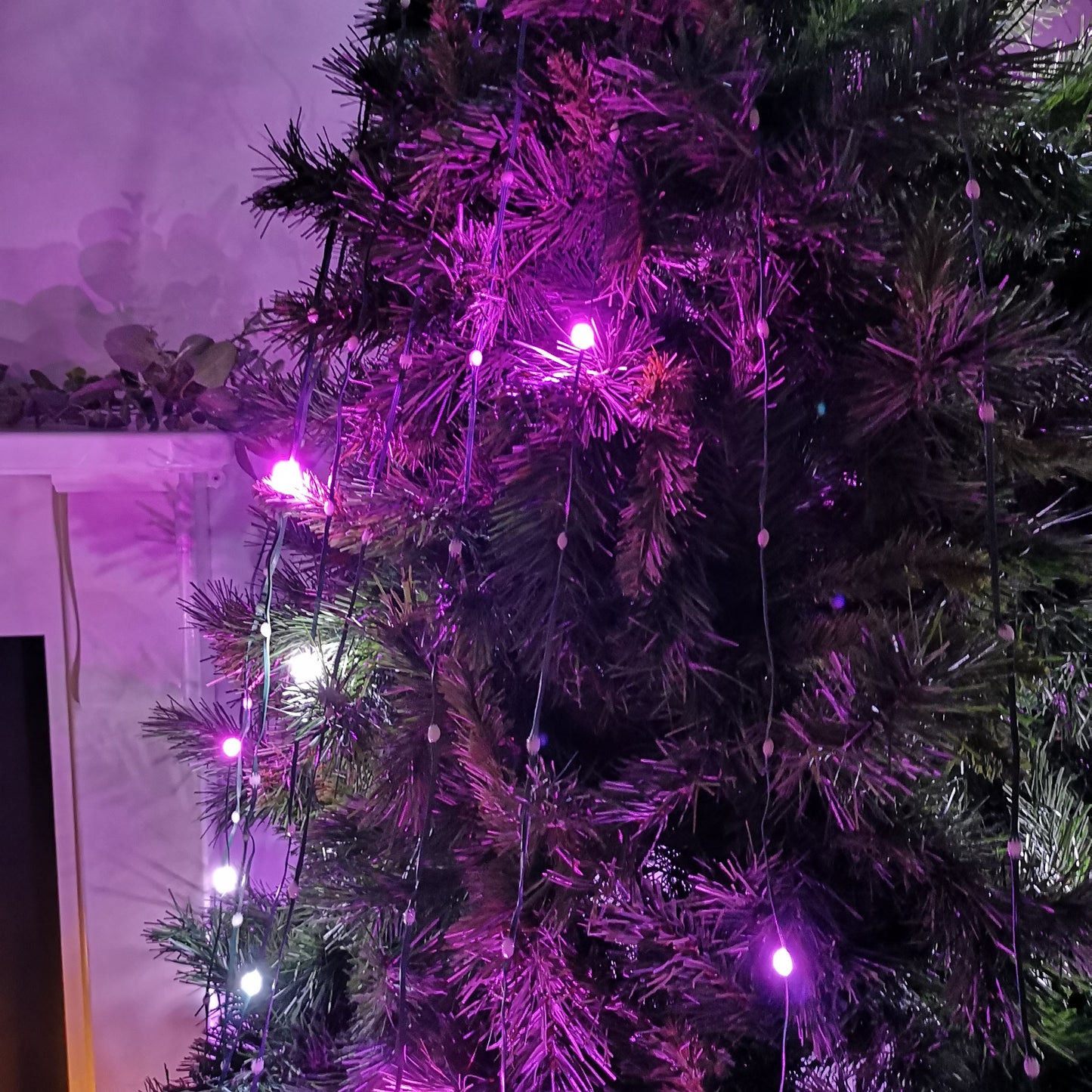 460 LED Colour Changing Multicolour Multifunction Digital Waterfall Christmas Lights for 8ft Trees