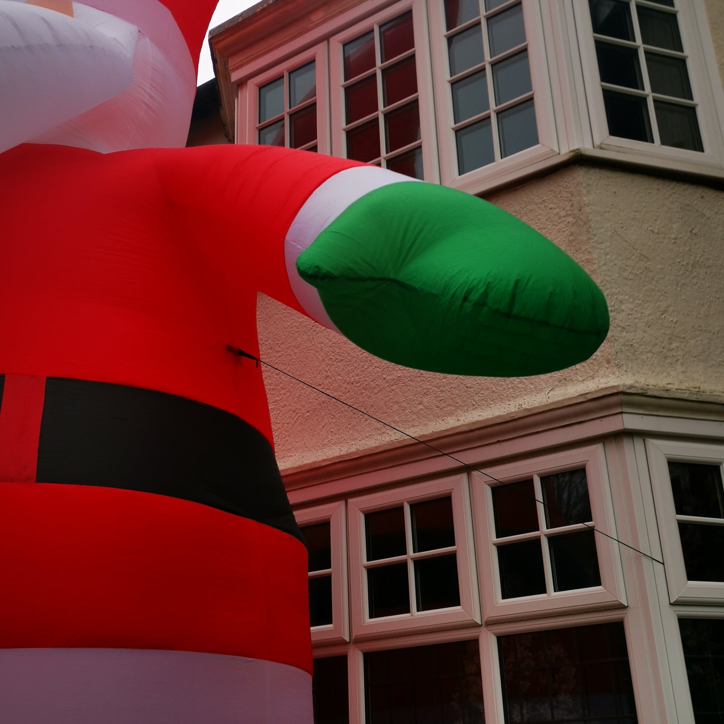 GIANT: 20ft (6m) Outdoor Inflatable Lit Christmas Santa with Raised Arm & 28 LEDs