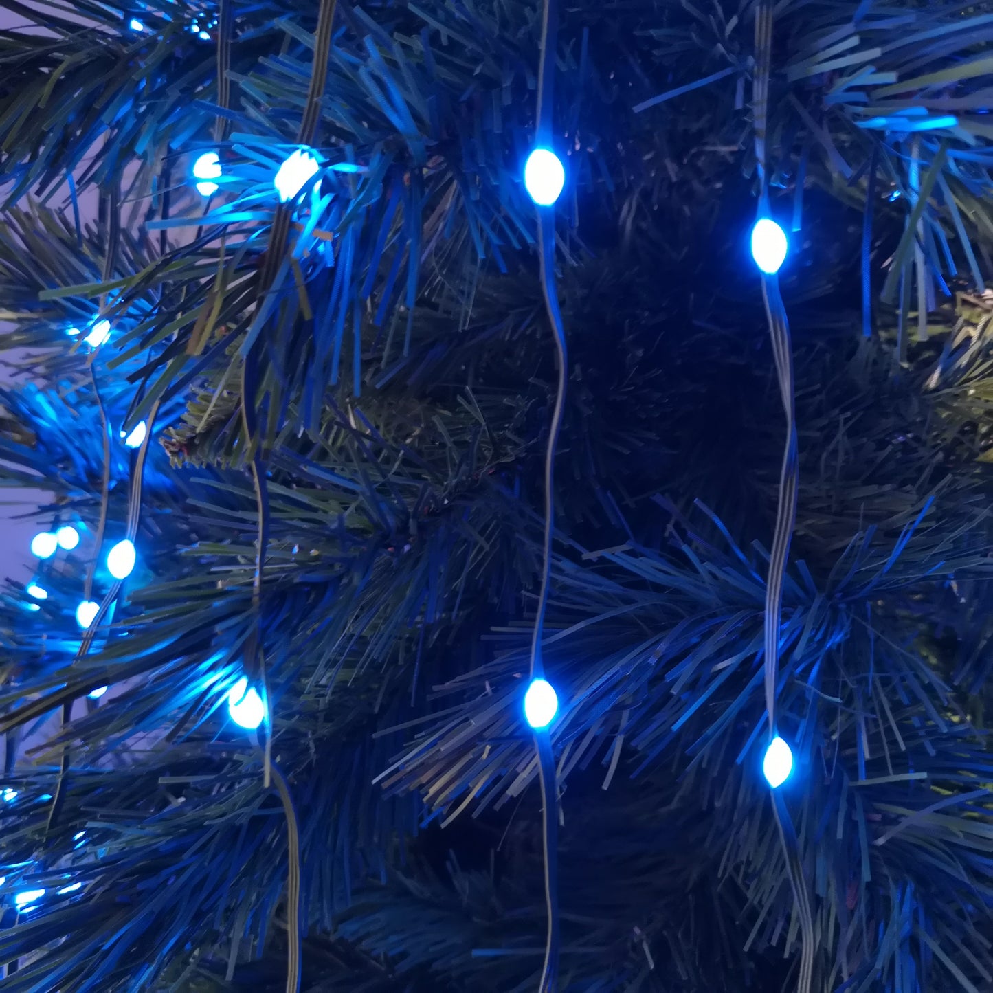 460 LED Colour Changing Multicolour Multifunction Digital Waterfall Christmas Lights for 8ft Trees