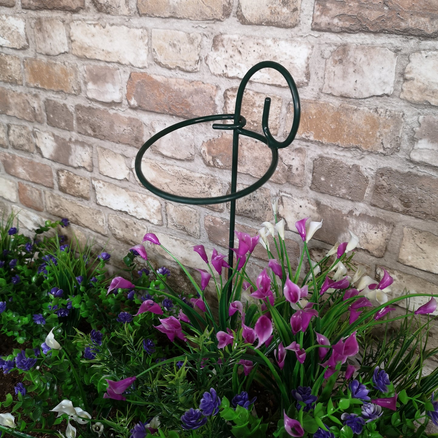 Pack of 6 Tom Chambers Urban Metal Herbaceous Garden Green Single Stem Plant Support Rings 12cm x 38cm