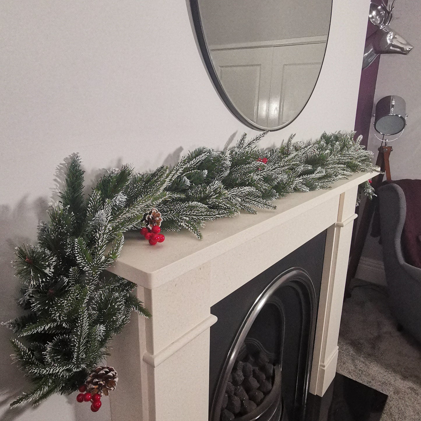 Premier 180cm (6ft) Festive New Jersey Christmas Garland PVC Tips With Berries And Cone